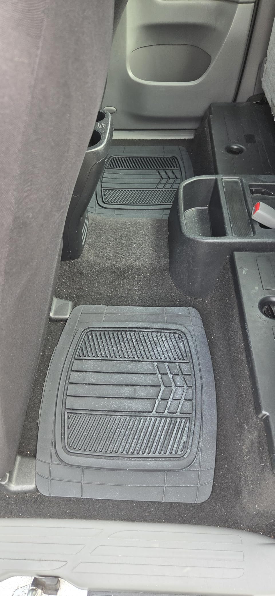 Motor Trend DualFlex Rubber Car Floor Mats All Weather Waterproof 4-Piece Sporty Two-Tone Design Car Mats Full Set - Universal Trim-to-Fit Floor Mats for Car, SUV, & Trucks - Car Carpet Protector customer photo 1