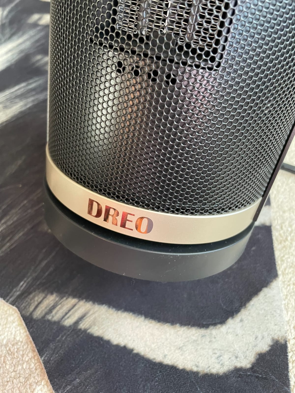 DREO Space Heaters for Indoor Use with Thermostat, 1500W Electric Heaters | Fast Heating, Quiet Operation, 70° Oscillation, Remote Control, 12H Timer, ECO Mode, ETL-Certified Safety Heat for Large Room customer photo 1
