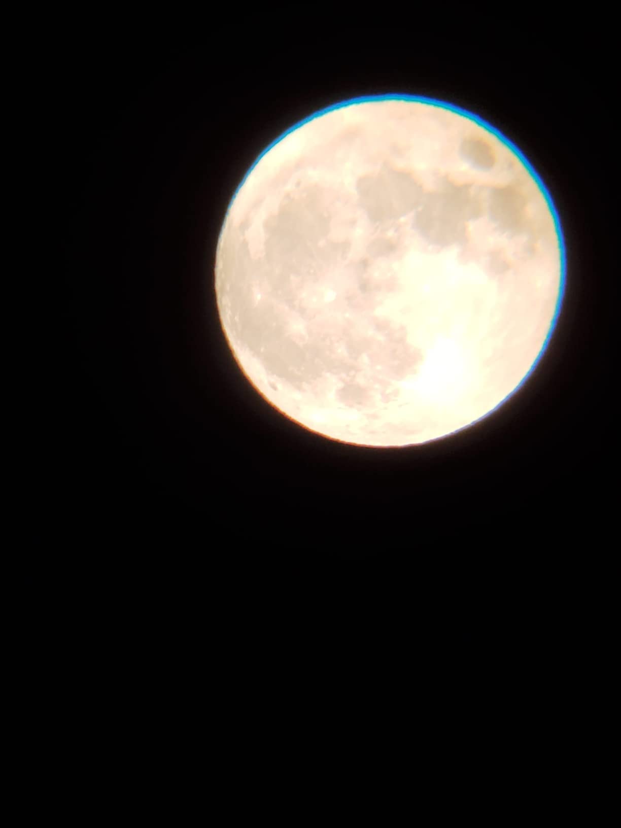 Koolpte Telescope for Kids, 70mm/500mm AZ Refractor for Beginners, White | Portable telescope for kids and beginners to view the Moon and landscapes, with AZ mount, phone adapter, remote and case customer photo 1