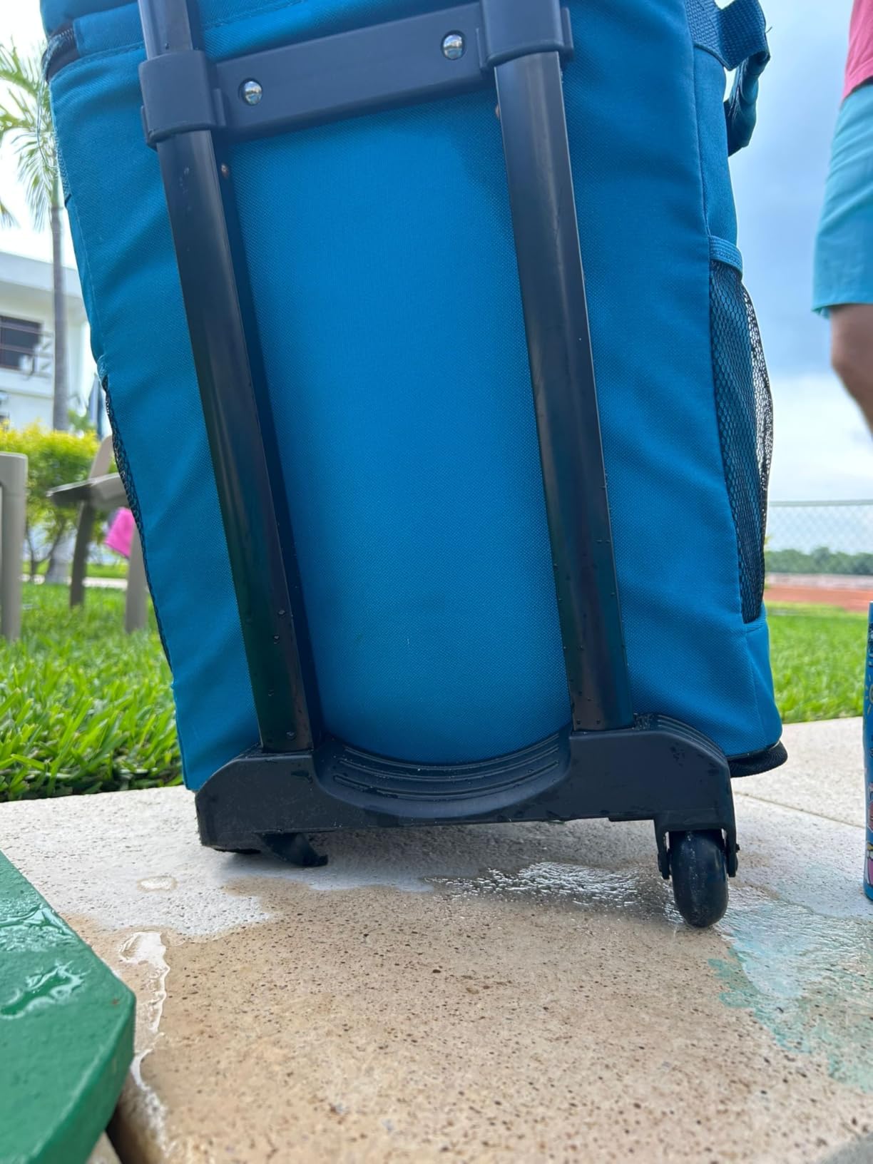 Coleman 42-Can Soft Rolling Cooler with Wheels, Leak-Proof Portable Insulated Chiller with 12+ Hour Ice Retention, Made with Recycled Materials customer photo 1