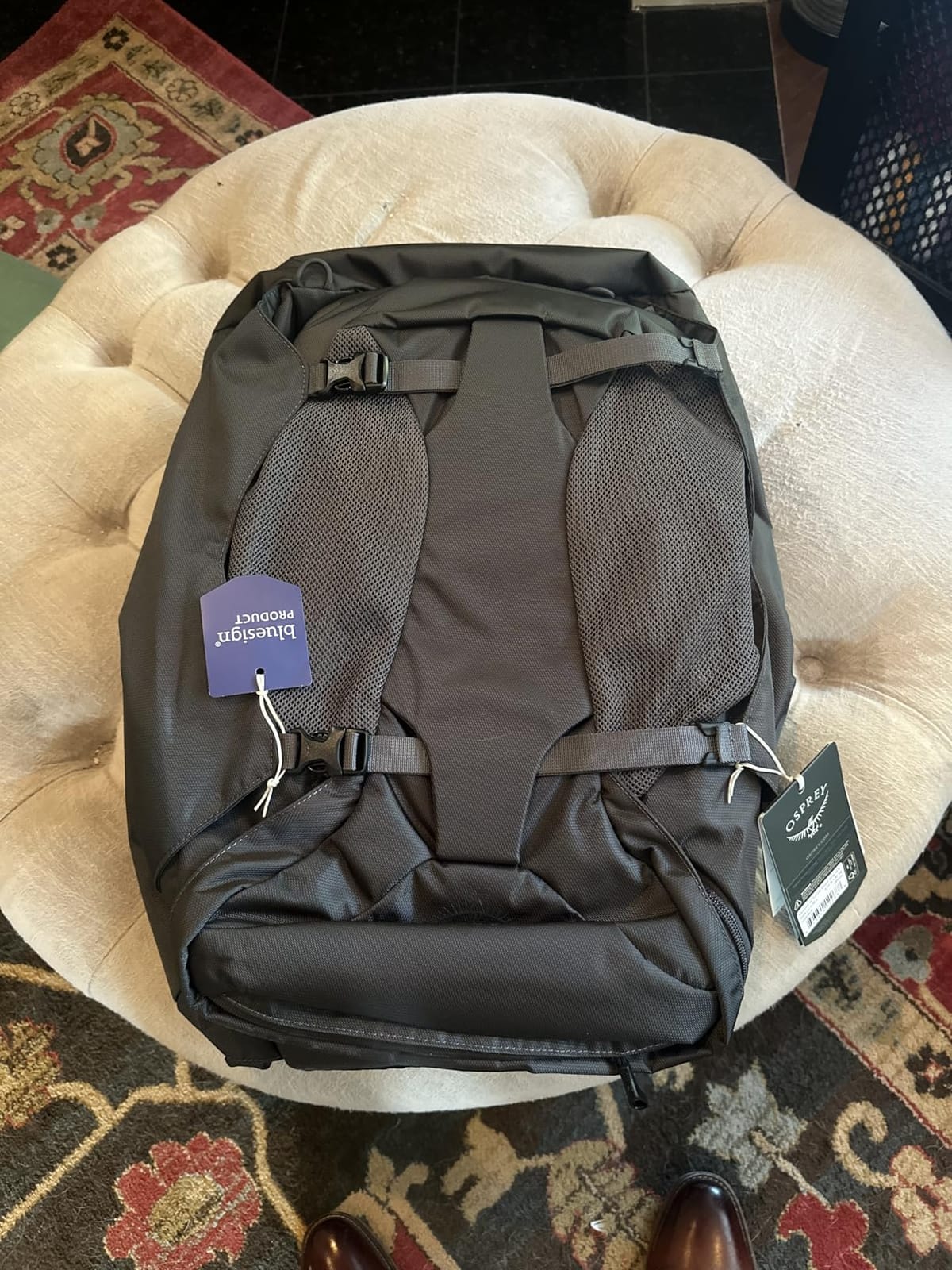 Osprey Farpoint 40L Men's Travel Backpack, Black customer photo 2