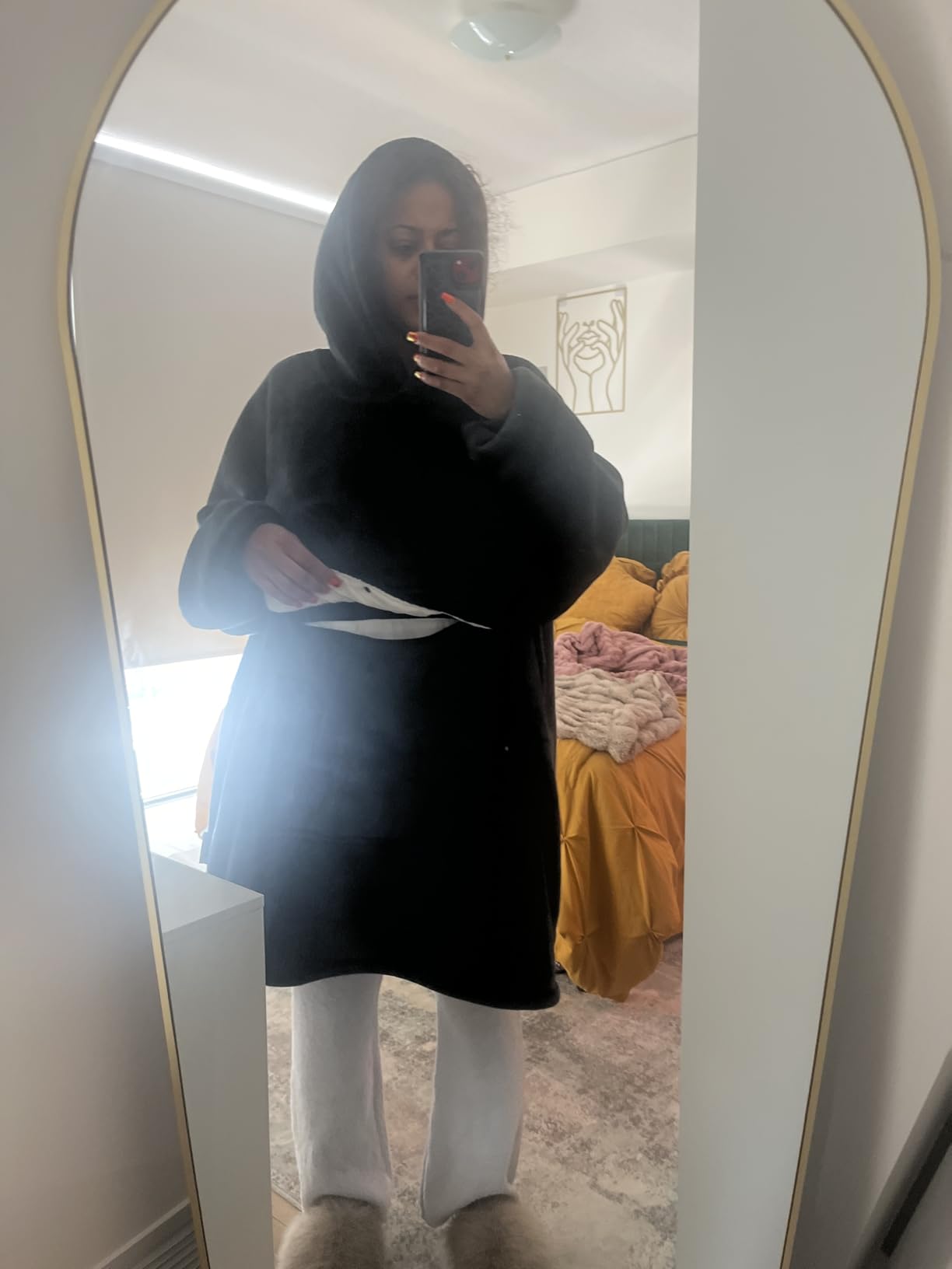Krifey Wearable Blanket Hoodie, Oversized Sherpa Hooded Blanket for Adults customer photo 1