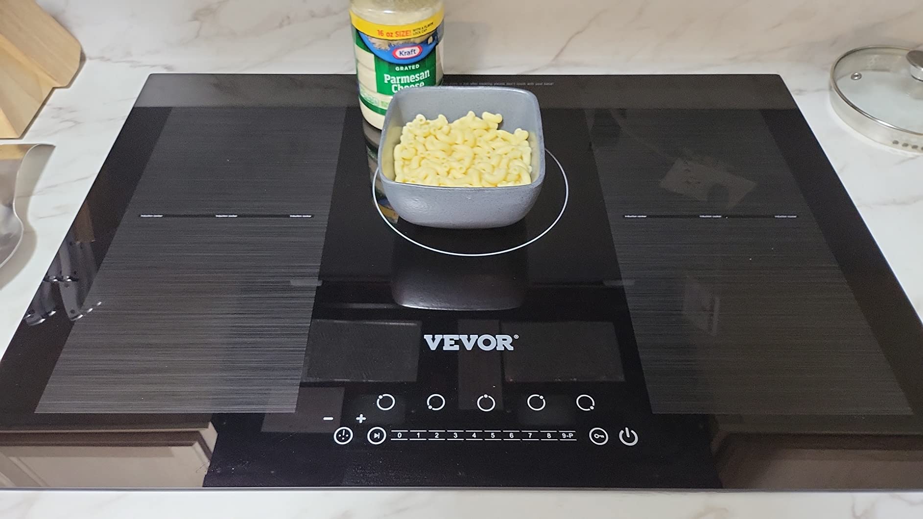 VEVOR Built-in Induction Electric Stove Top 30 Inch, 5 Burners Electric Cooktop, 9 Power Levels & Sensor Touch Control, Easy to Clean Ceramic Glass Surface, Child Safety Lock, 240V customer photo 1