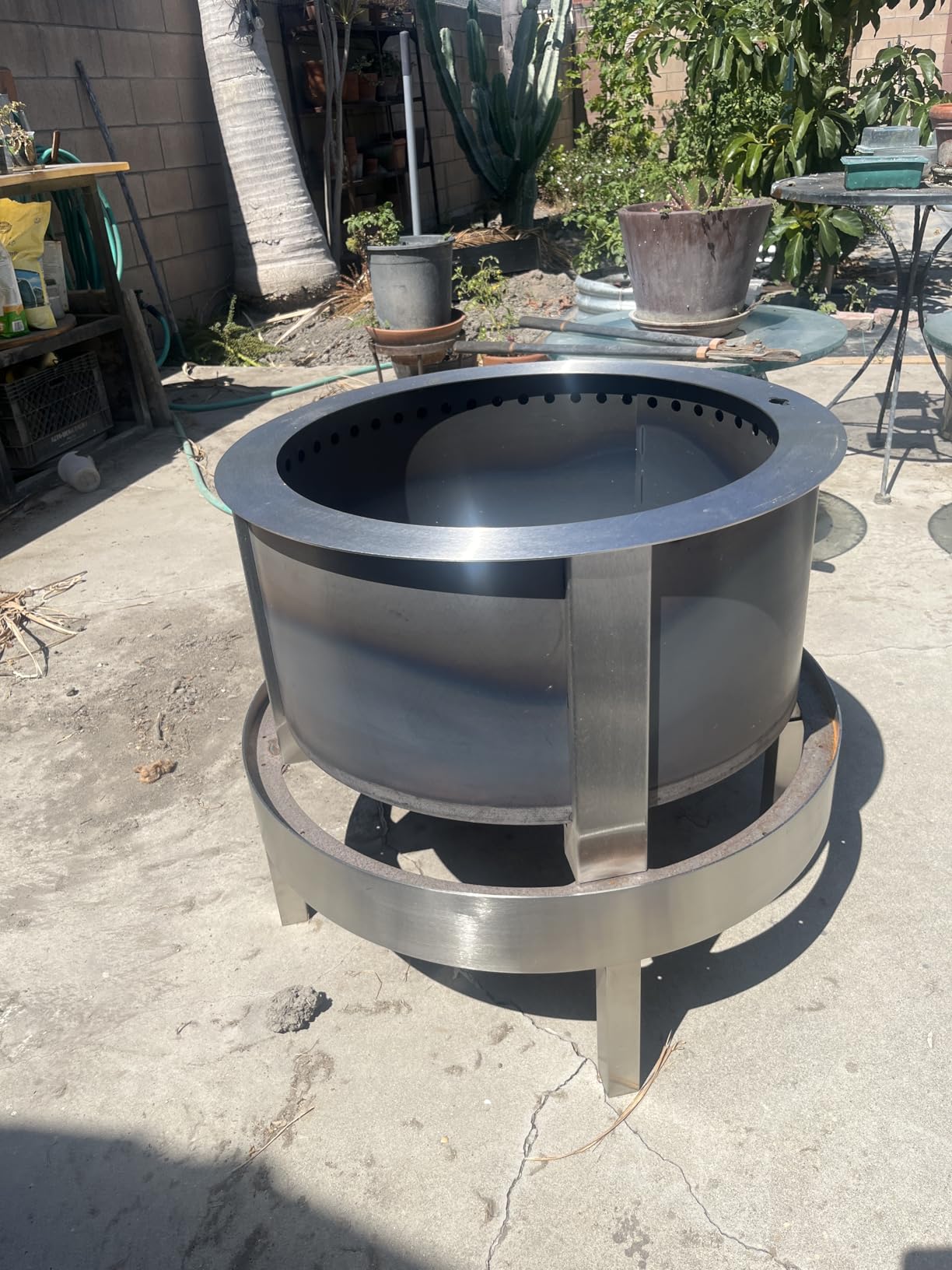 Breeo X Series 24 - Corten Steel Smokeless Fire Pit for Outside - 27.5 in customer photo 2