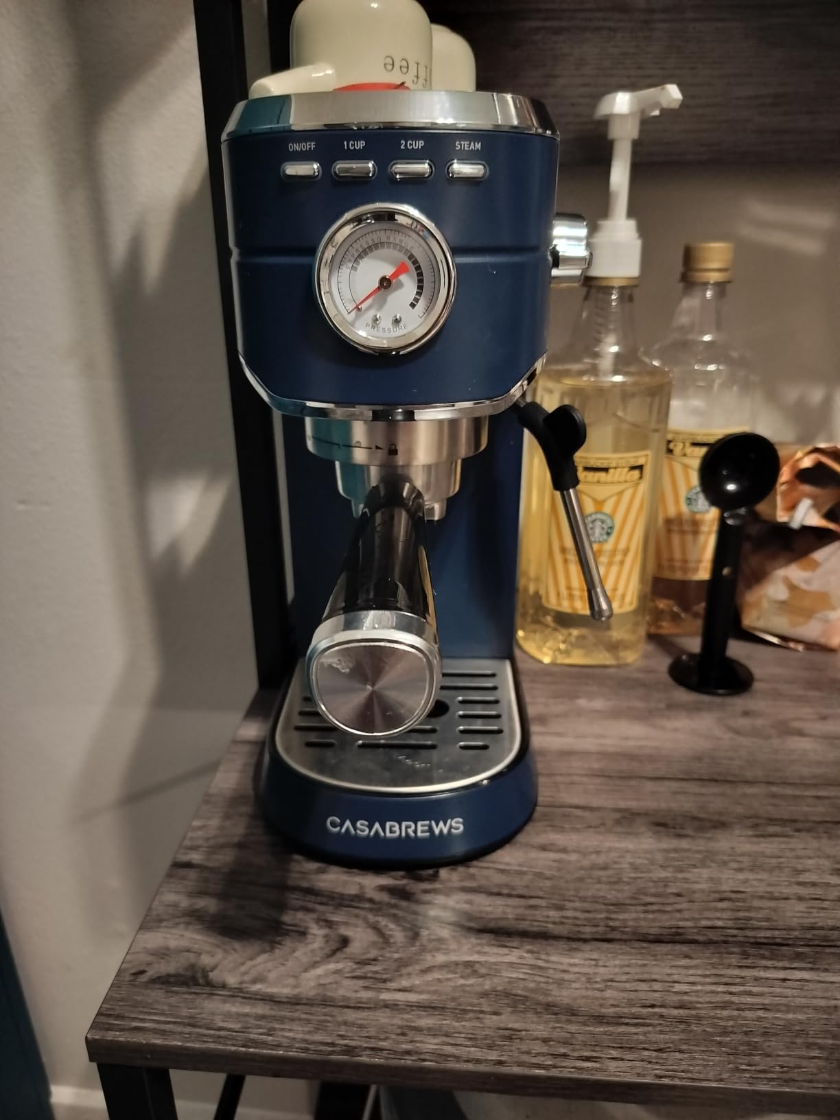 CASABREWS CM5418 Compact Espresso Machine with Milk Frothing Steam Wand customer photo 2