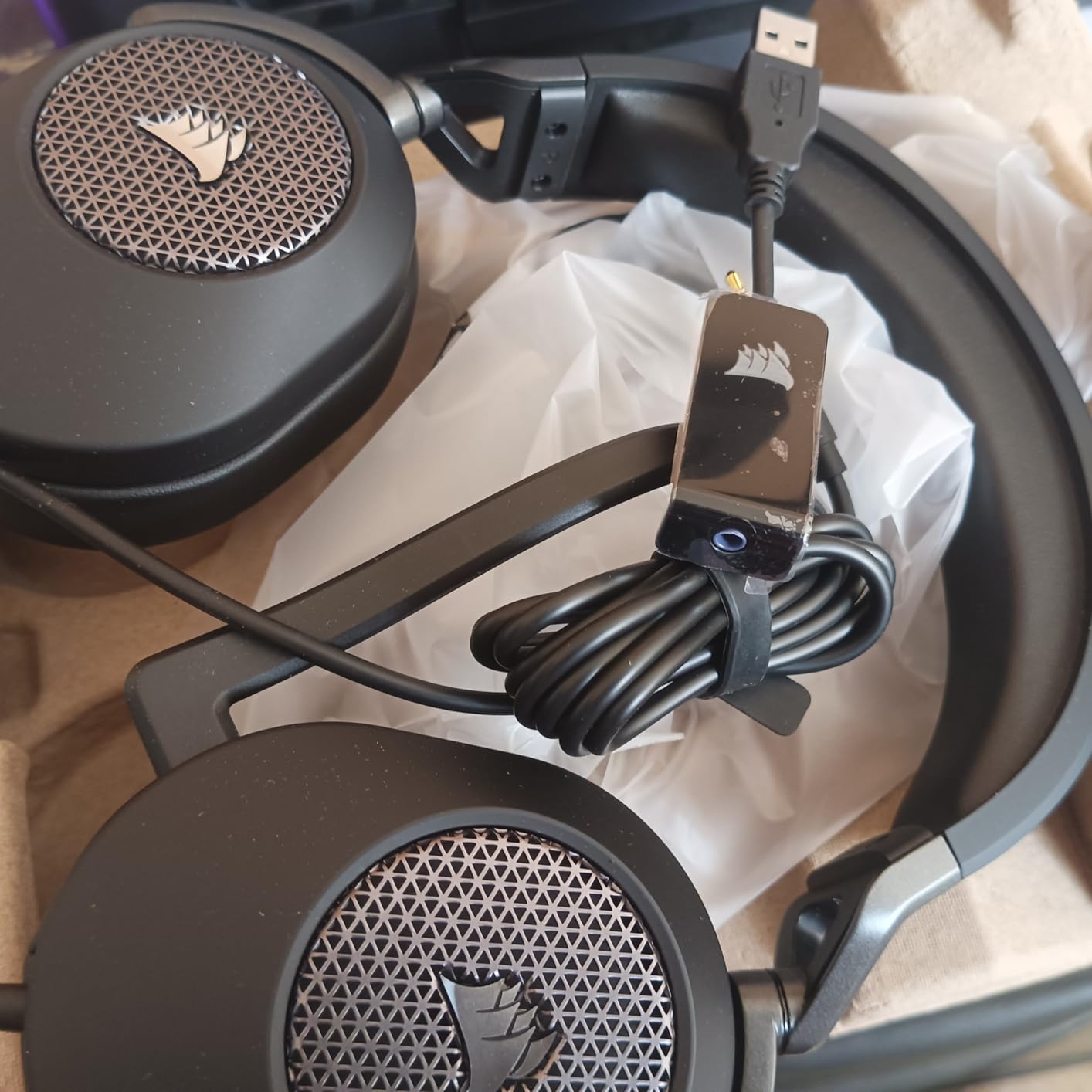 Corsair HS65 Surround Wired 3.5mm PC PS5 Xbox Switch Gaming Headset - Black | Clear Microphone, Dolby 7.1 Surround Sound, SoundID Audio Profile Technology, Memory Foam Earpads, USB Adapter, Mac customer photo 1