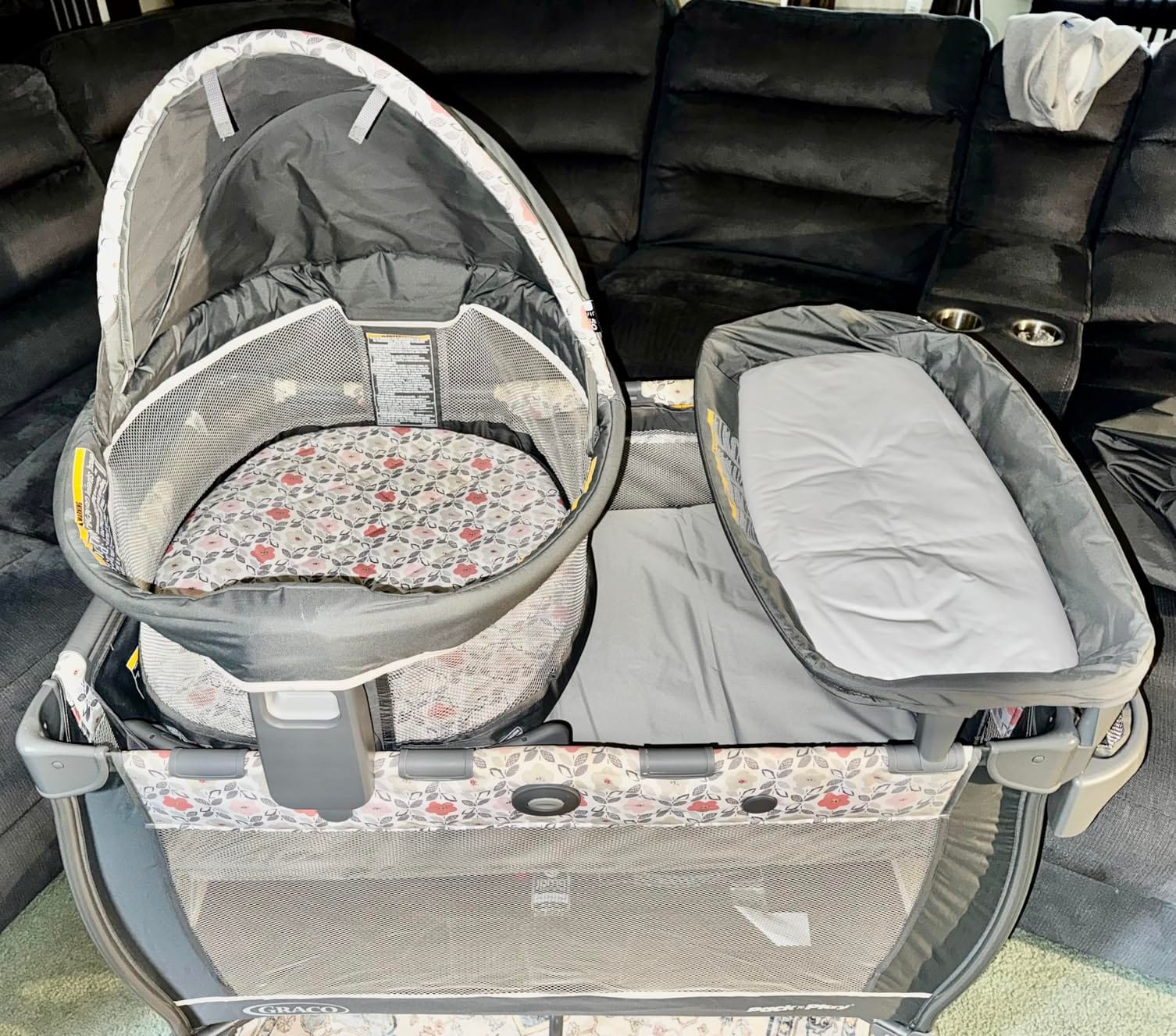 Graco Pack 'n Play Travel Dome LX Playard - Raised Travel Bassinet, UV-50 Canopy, Changer & Storage, Astin customer photo 2
