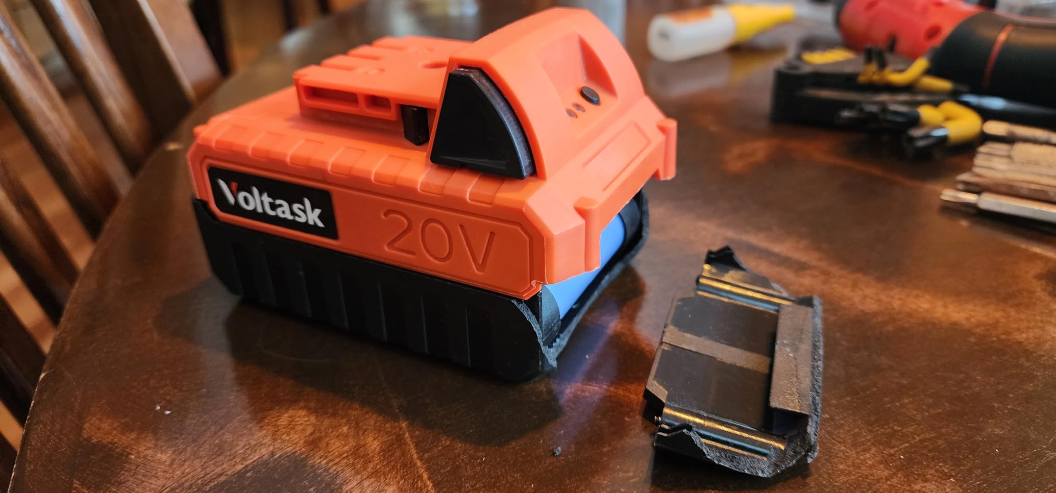 VOLTASK Cordless Snow Shovel, 24V | 13-Inch | 4-Ah Cordless Snow Blower, Battery Snow Blower with Directional Plate & Adjustable Front Handle (4-Ah Battery & Quick Charger Included) customer photo 2