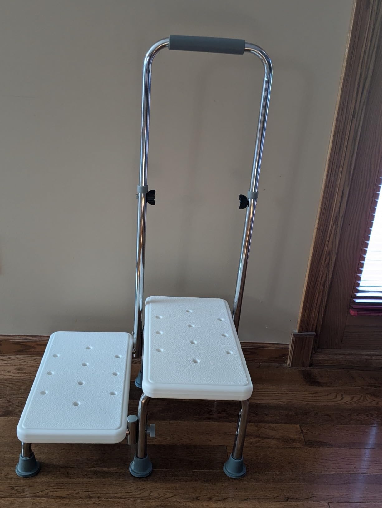 Aliseniors 2 Step Stool with Handle for Elderly, Bed Steps for High Beds | for Bathtub, Truck, Car, Non-Skid Platform, Adjustable Handle, Foot Stool for Seniors, Adults and Mobility Support customer photo 2