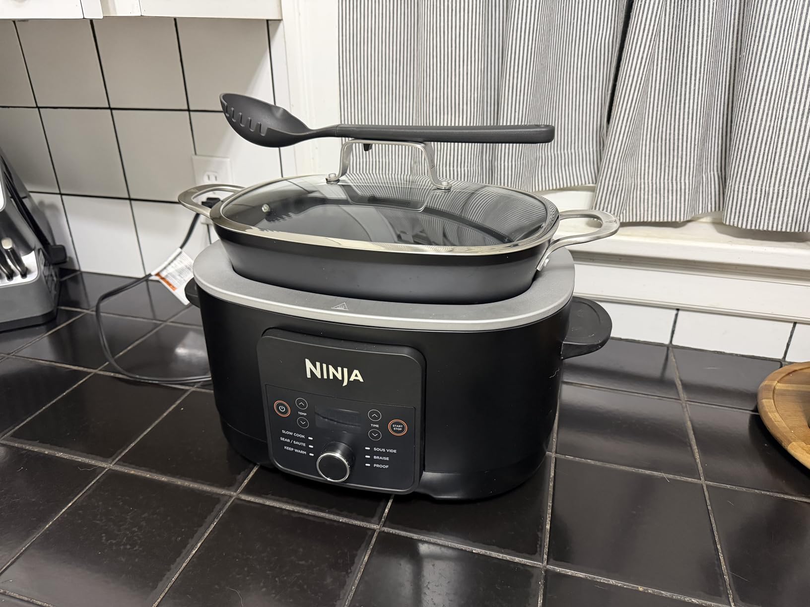 Ninja® PossibleCooker™ PRO 14-in-1, 8.5-qt, Sea Salt Gray, MC1001 customer photo 2