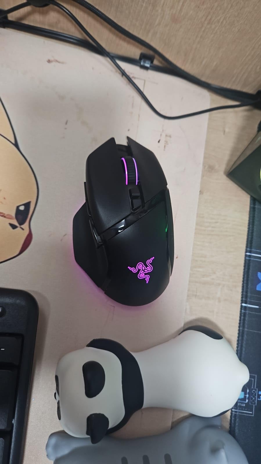Razer Basilisk V3 Pro Customizable RGB Wireless Gaming Mouse, Black | Optical Switches Gen-3, HyperScroll Tilt Wheel, RGB, 11 Programmable Buttons, Focus Pro 30K Optical Sensor, 150 Hr Battery customer photo 1