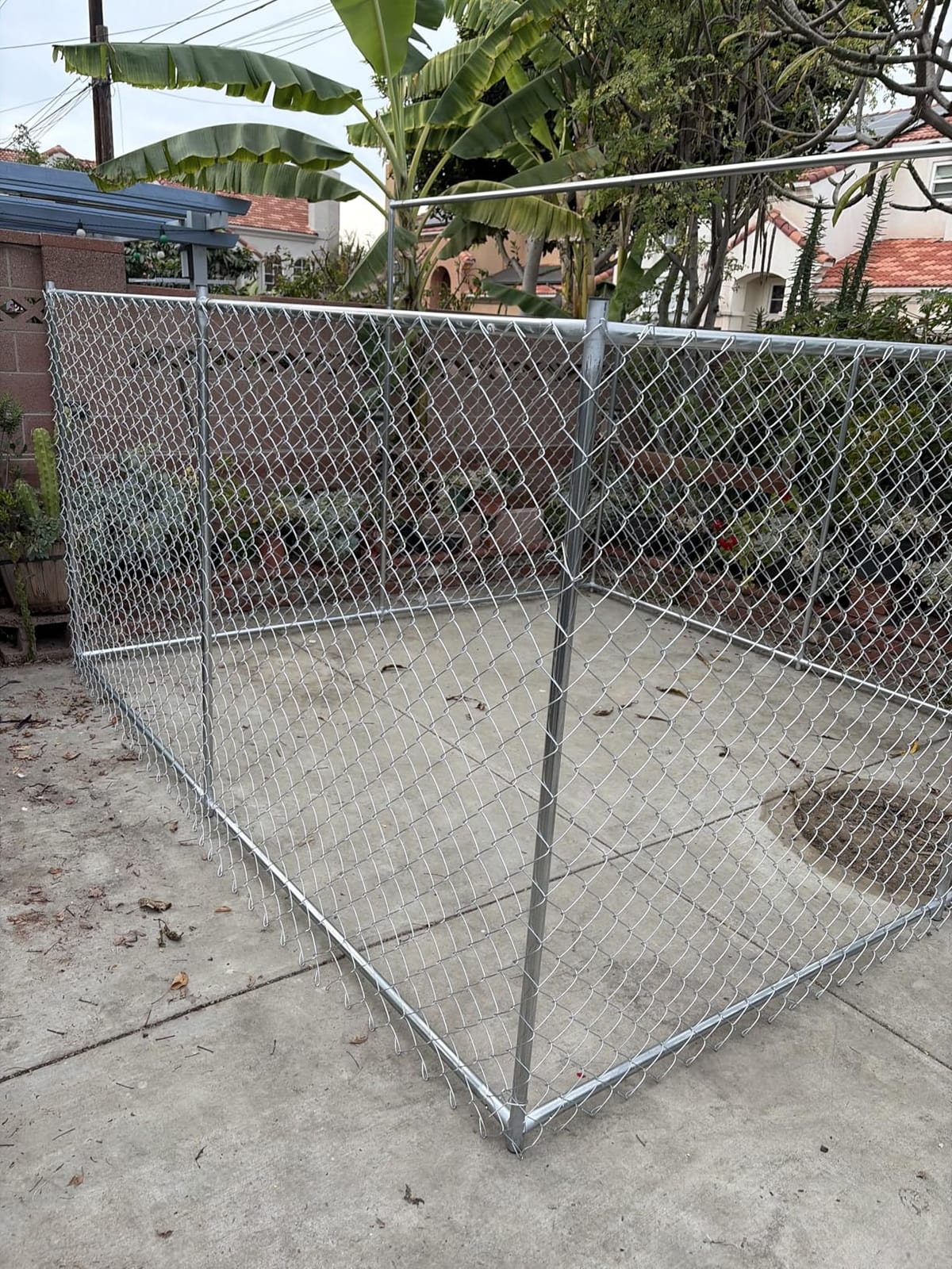 HITTITE Extra Large Outdoor Dog Kennel, Anti-Rust Dog Kennel Outside with Roof, Galvanized Chain Link Dog Runs for Outside with Waterproof UV-Resistant Cover and Secure Lock customer photo 2