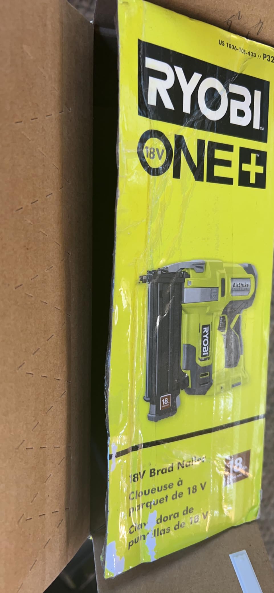Ryobi 18V ONE+ 18-Gauge Cordless Airstrike Brad Nailer (Tool Only) P321 | Battery and Charger Sold Separately customer photo 2