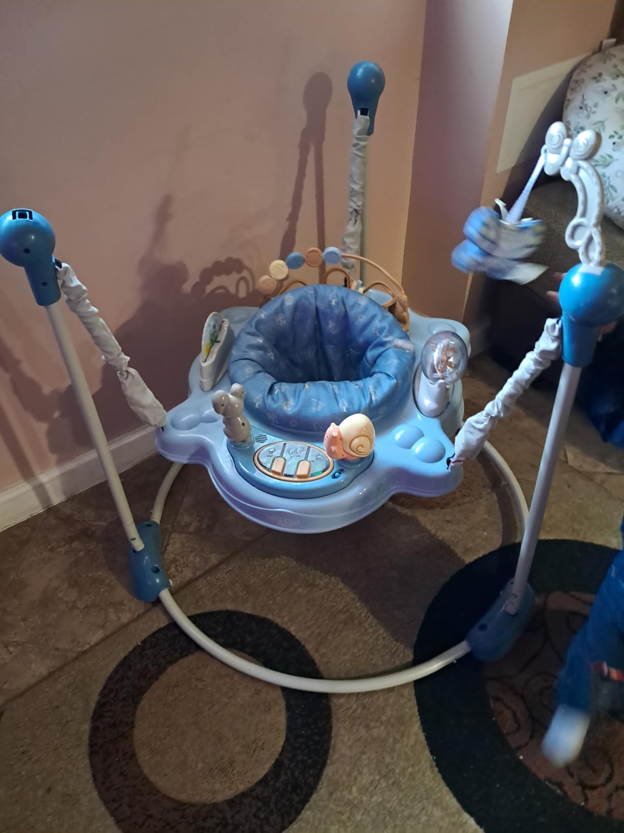 Safety 1st Bob-and-Twist Baby Activity Center, 3-in-1 Play Center, Bouncer, and Baby Jumper, Dunes Edge, Folding customer photo 2