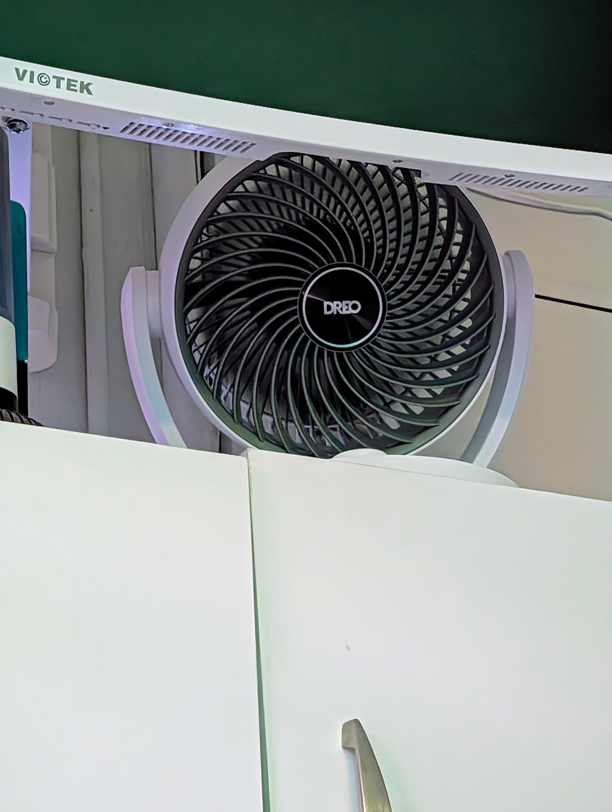 DREO Fan for Bedroom, 12 Inches, 70ft Powerful Airflow, 25db Quiet Table Air Circulator Fans for Whole Room, 120° Adjustable Tilt, 3 Speeds, Desktop Fan for Home, Office, Kitchen customer photo 2