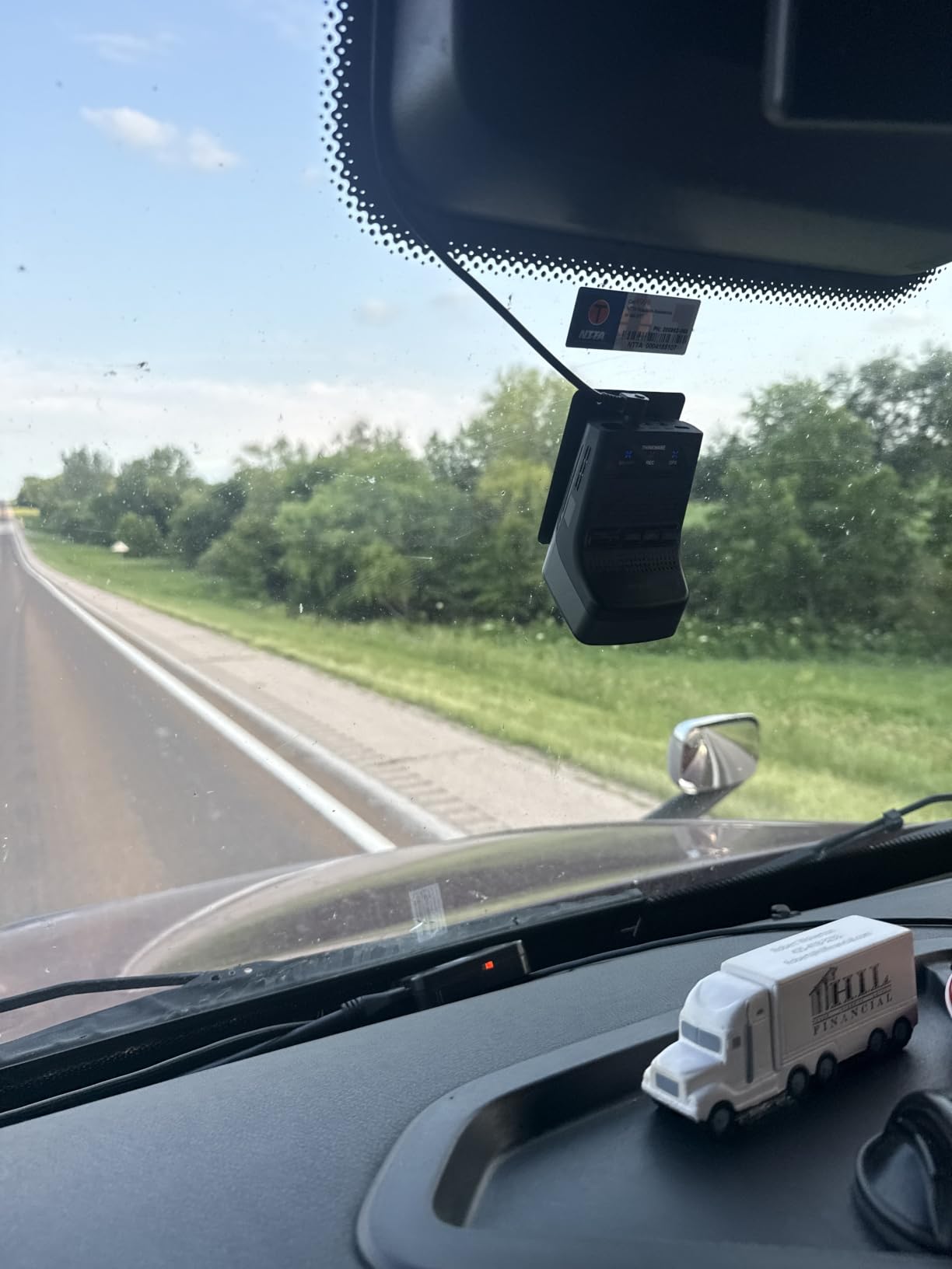 Thinkware U3000 4K Dash Cam Front, Sony STARVIS 2, Radar, GPS, WDR, Super Night Vision 4.0, dual-band 5GHz Wi-Fi, Bluetooth, ADAS, supports up to 512GB microSD, 64GB card included customer photo 1