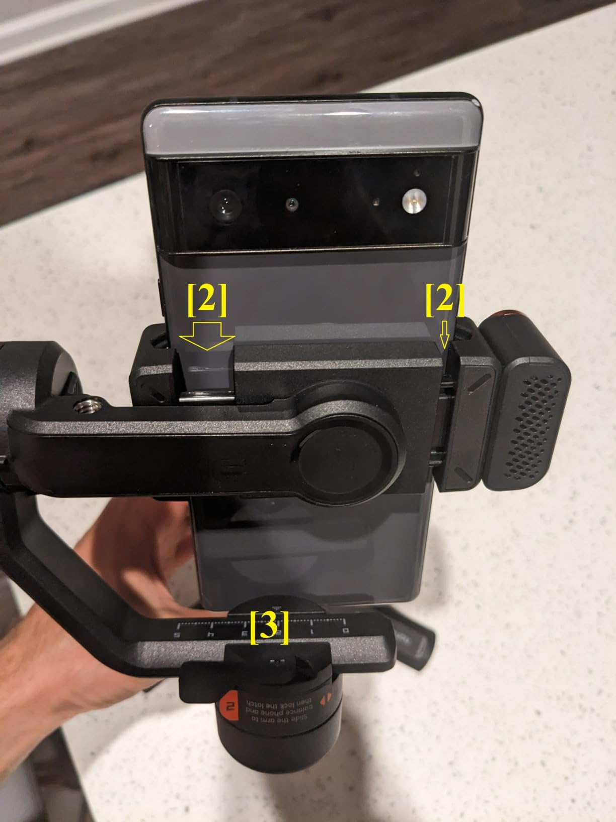 Hohem iSteady M6 Gimbal Stabilizer for Smartphone, 3-Axis Cell Phone Stabilizer Built-in OLED Display 400g Payload Reverse Charging Android and iPhone Gimbal with Inception Motion Timelapse customer photo 2