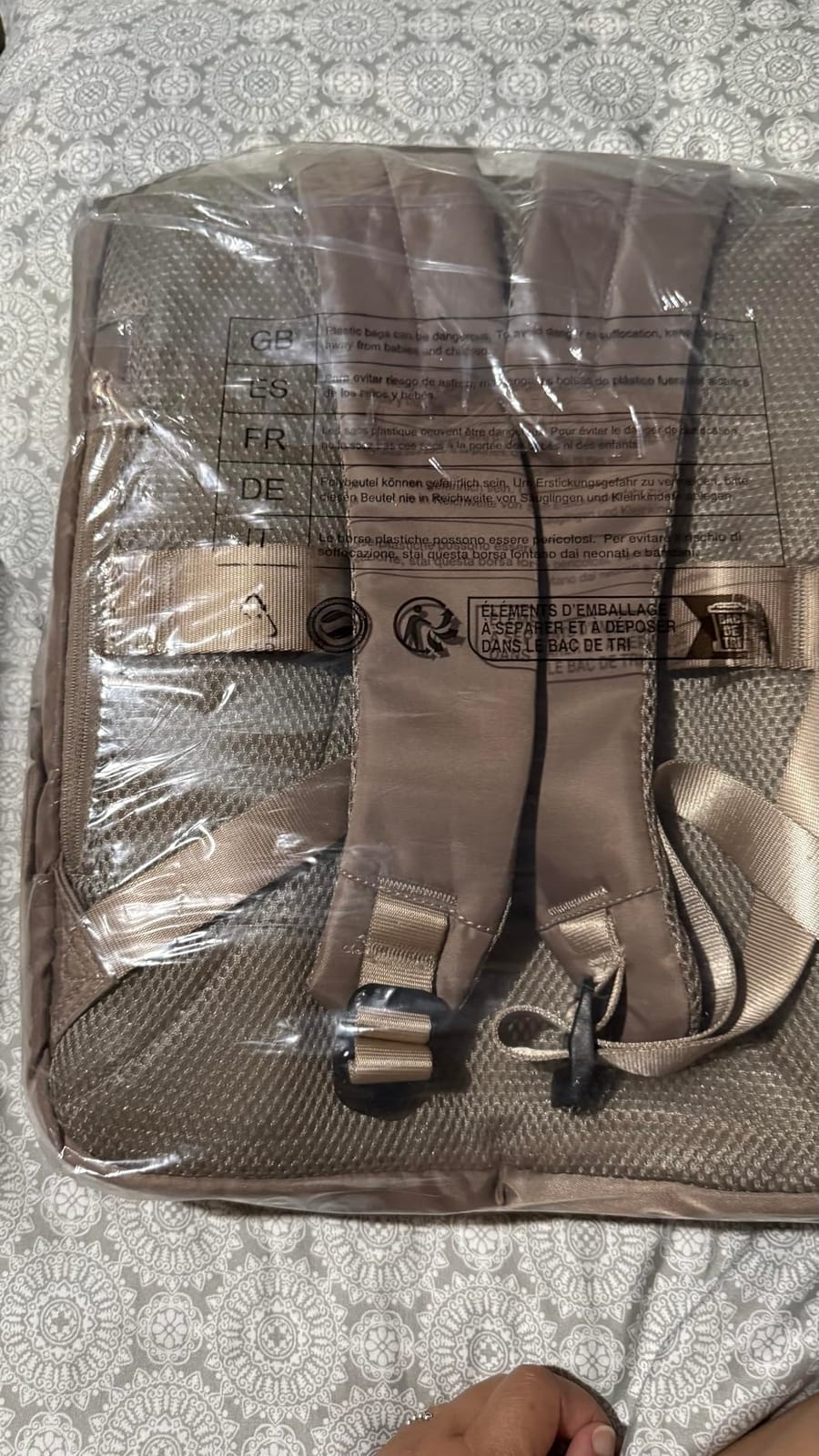 LIGHT FLIGHT Travel Backpack for Women, 15.6 Inch, Champagne customer photo 1