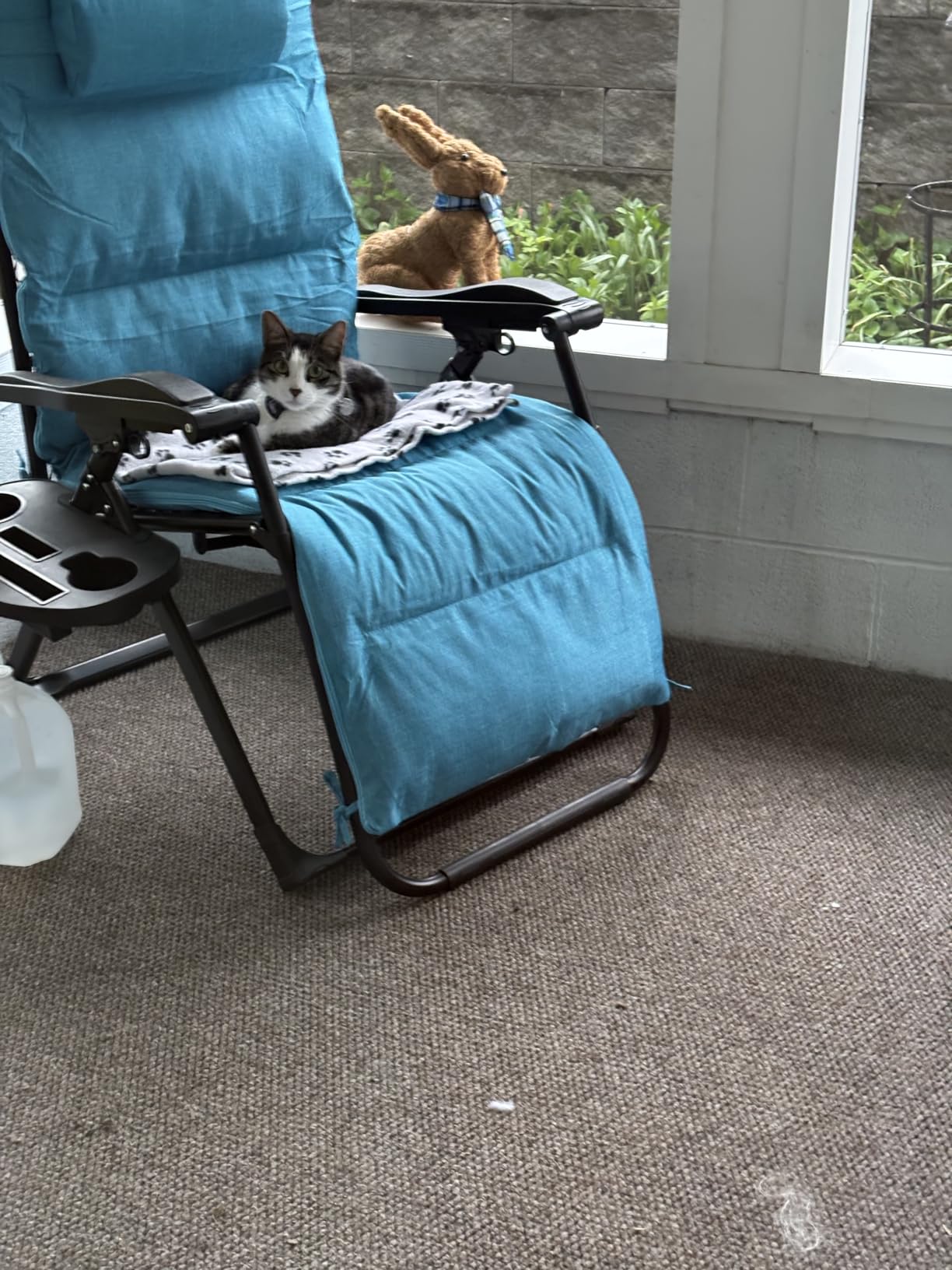 Best Choice Products Oversized Zero Gravity Chair, Folding Outdoor Patio Recliner, XL Anti Gravity Lounger w/Removable Cushion, Cup Holder, Side Tray, 350lb Capacity - Woodland Brown customer photo 2