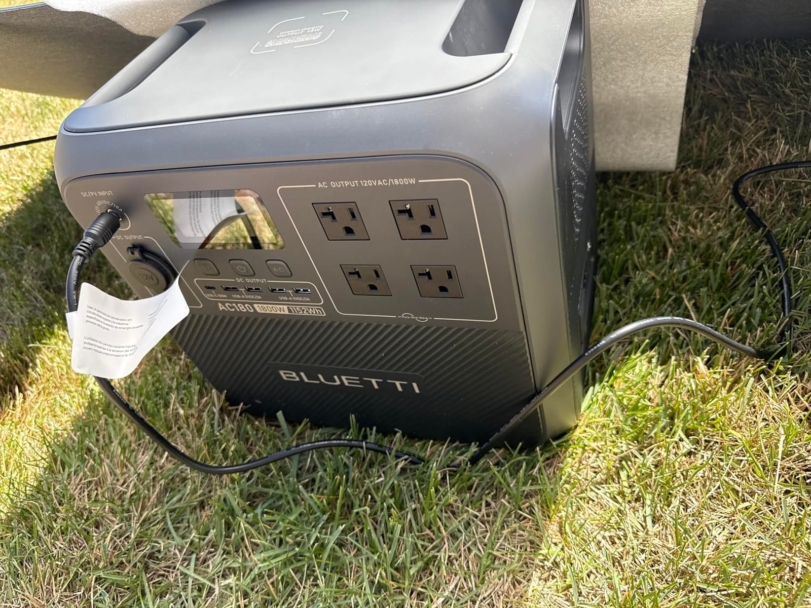 BLUETTI AC180 Solar Generator with 200W Solar Panel Included, 1152Wh 1800W, LFP Battery w/ 4 1800W (2700W Peak) AC Outlets, 0-80% in 45Min, Portable Power Station for Camping, Off-grid, Power Outage customer photo 2