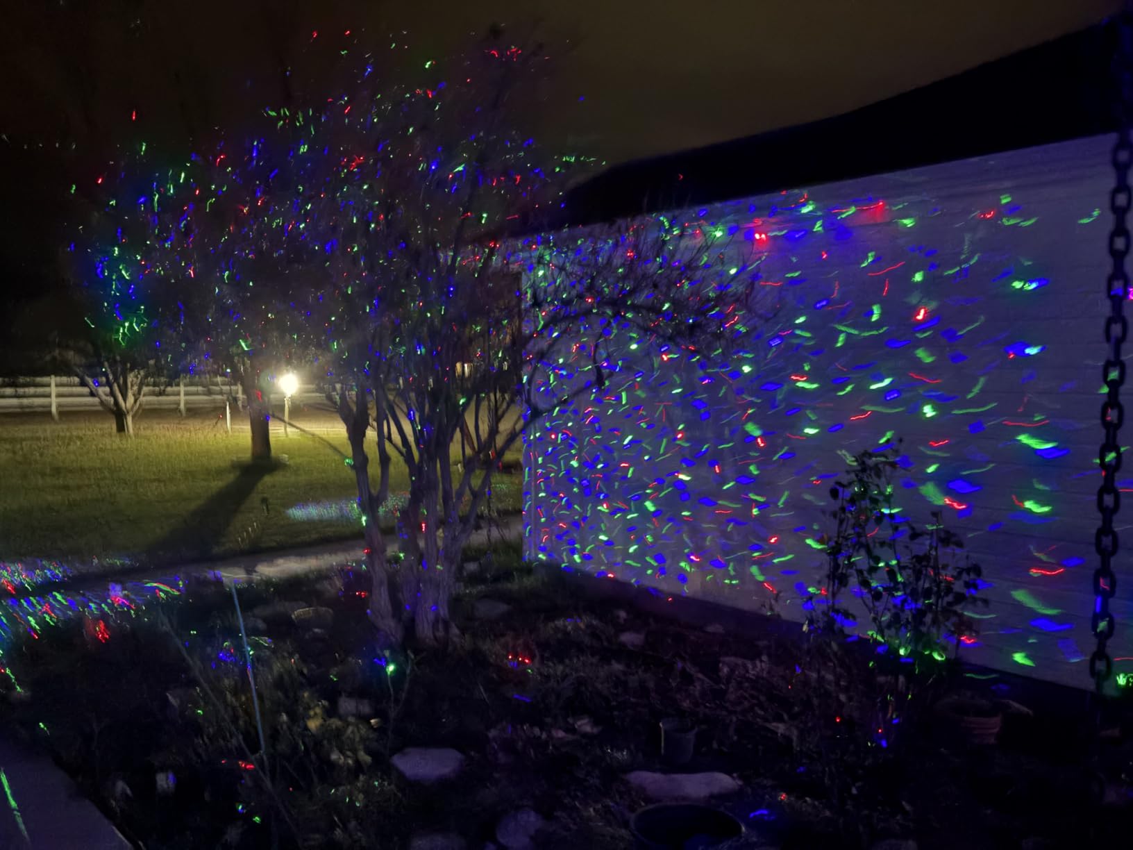 Laser Christmas Projector Lights Outdoor, Firefly Light Show for Trees | 3 Colors,RF Remote,Waterproof,Indoor Holiday Halloween Decoration,Christmas Gift,Wedding,Home Decor,Party,Garden customer photo 1