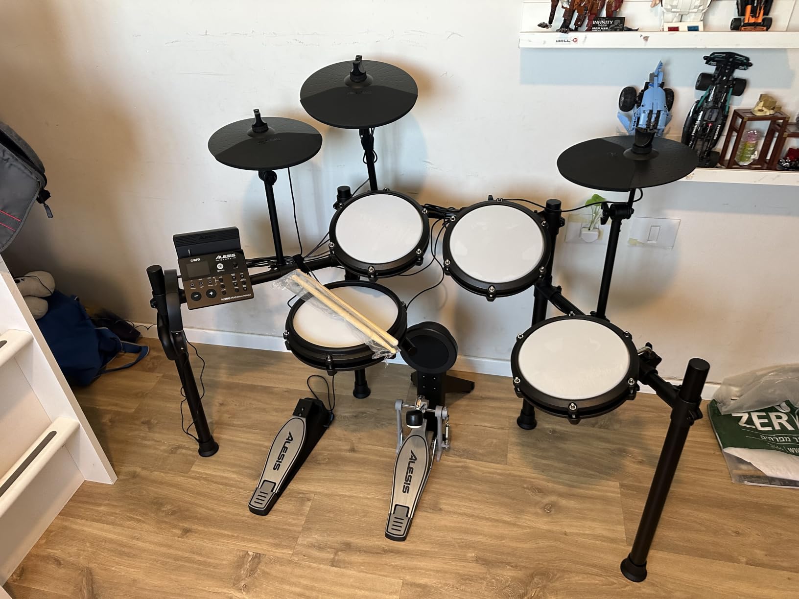 Alesis Nitro Max Electric Drum Set | 10
