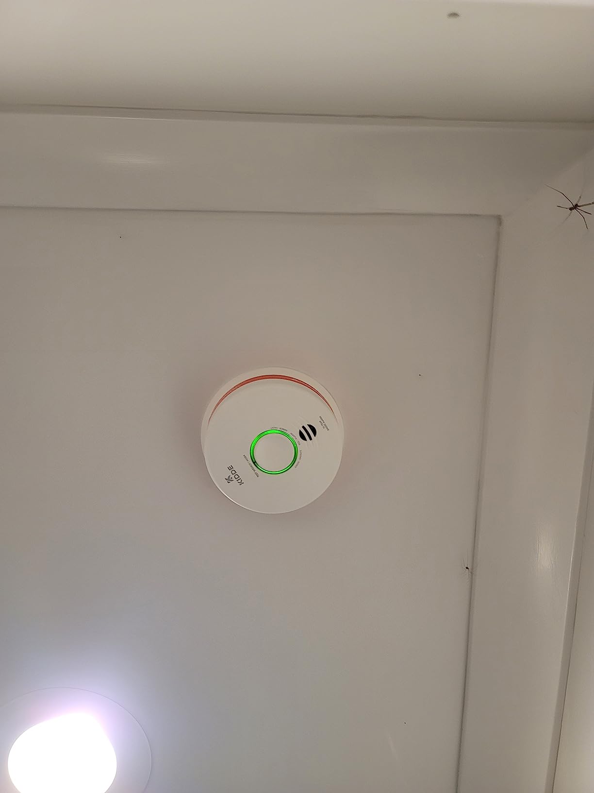 Kidde Smart Smoke Detector, WiFi, Alexa Compatible Device, Hardwired w/Battery Backup, Voice & App Alerts customer photo 2