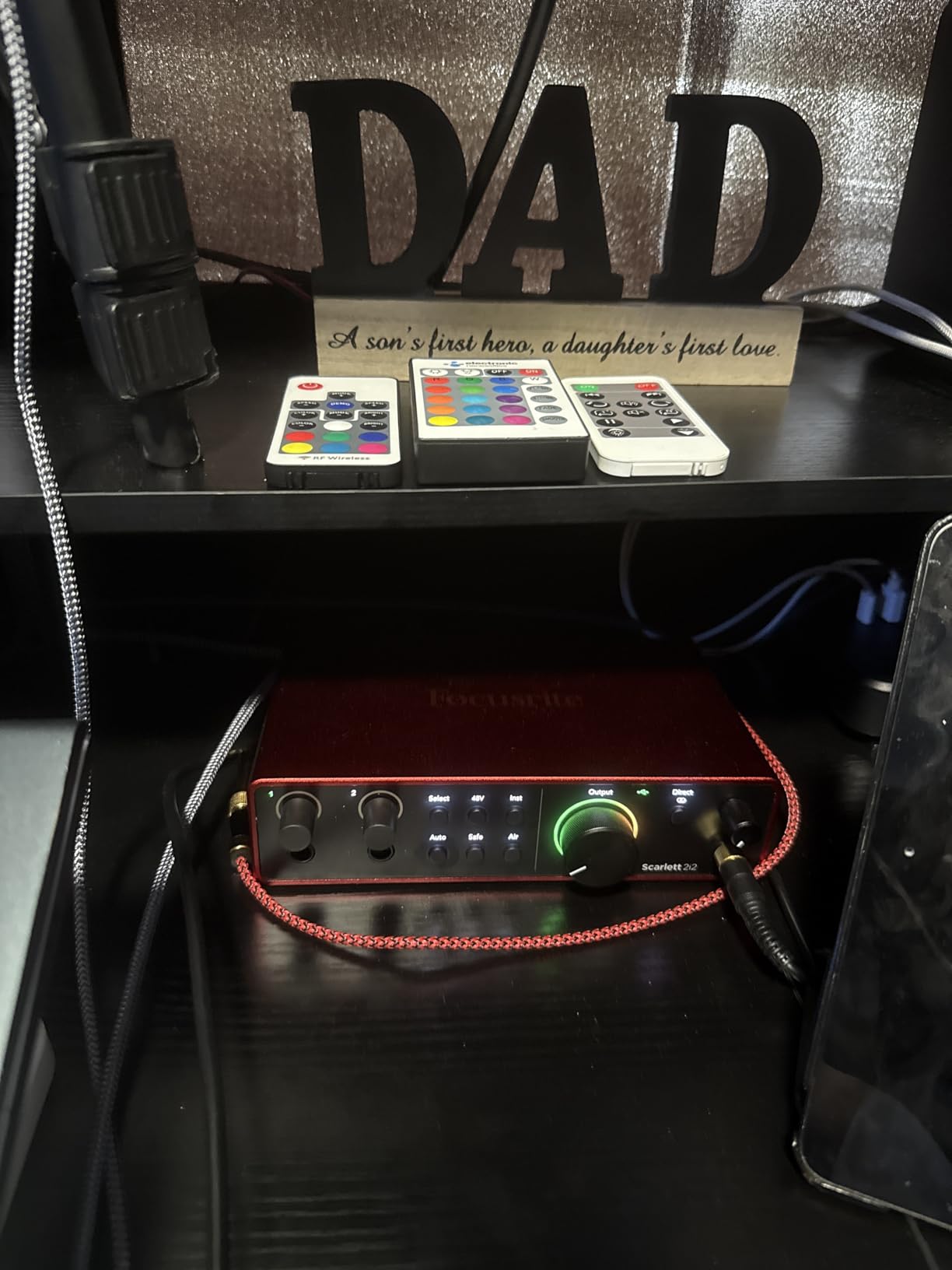 Focusrite Scarlett 2i2 4th Gen USB Audio Interface customer photo 2
