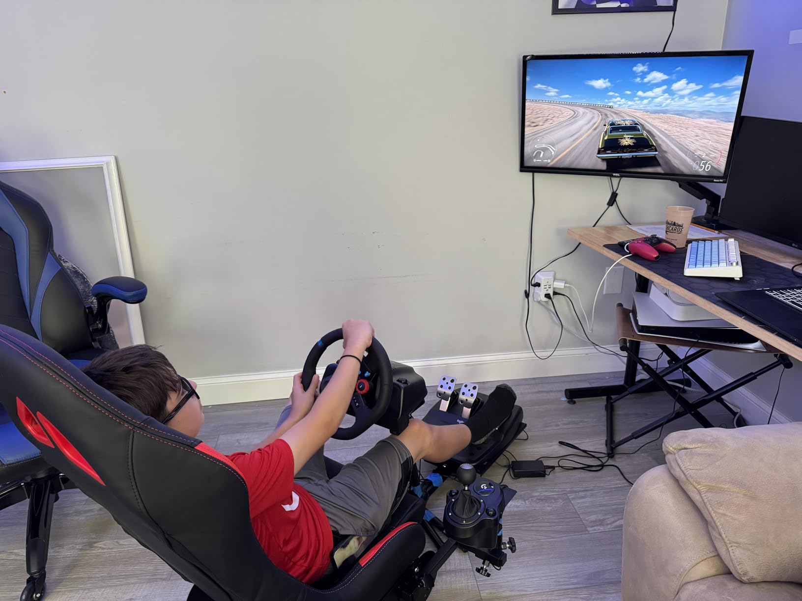 DIWANGUS Racing Simulator Cockpit, Foldable Steel Sim Rig with Seat | Adjustable Wheel Deck Height & Angle, Pedal Angle & Position, Foldable Frame, Fits Logitech, MOZA, Thrustmaster customer photo 1