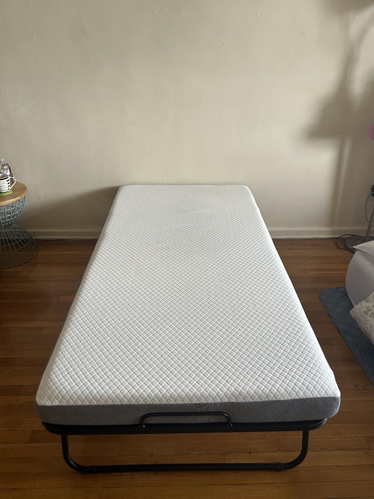 EconoHome Folding Bed with Mattress - 75x31 Cot Size Frame - Portable Rollaway Guest Bed with 5-inch Memory Foam Mattress - Space-Saving Foldable Design for Easy Storage (31 Inch) customer photo 2