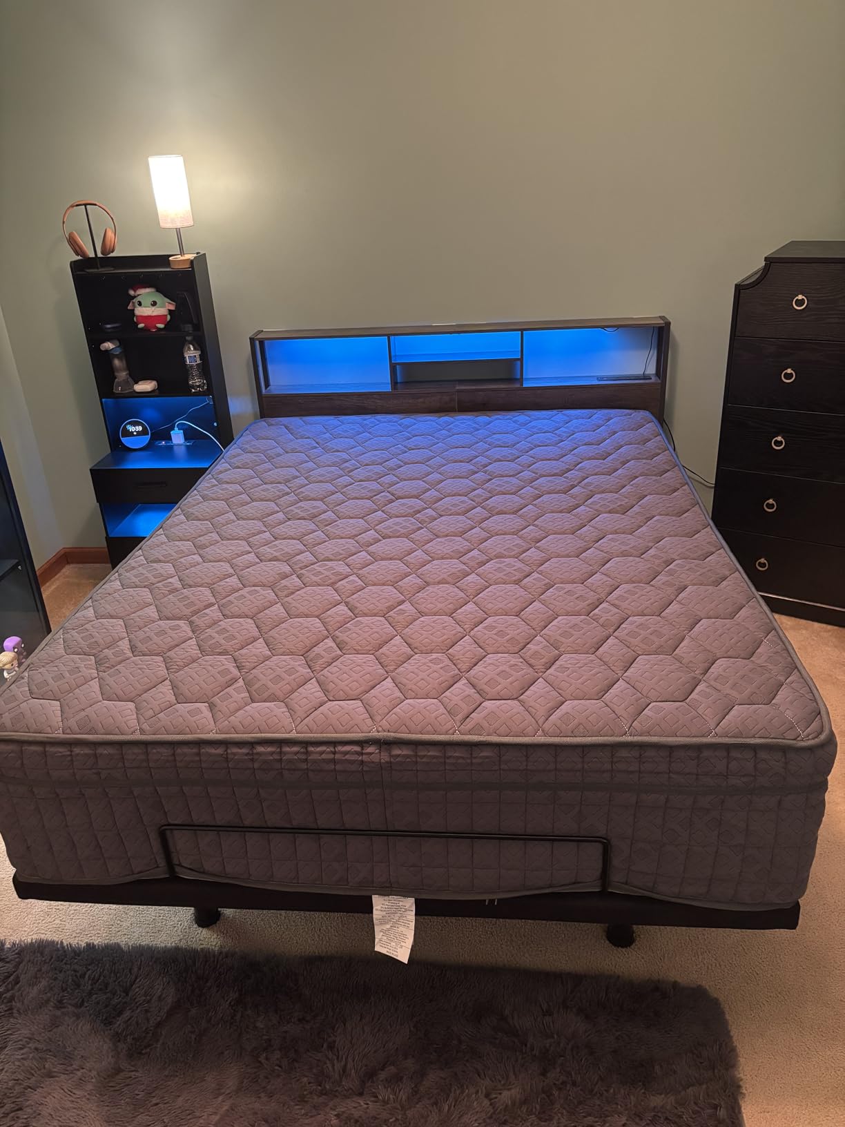 Tami Tami T600 Adjustable Bed Frame Split King Size with Remote & Massage - Syncable Electric Beds Bases, Zero Gravity, Dual Side USB, Nightlight, Quiet Motor, 5 Min Easy Assembly customer photo 1