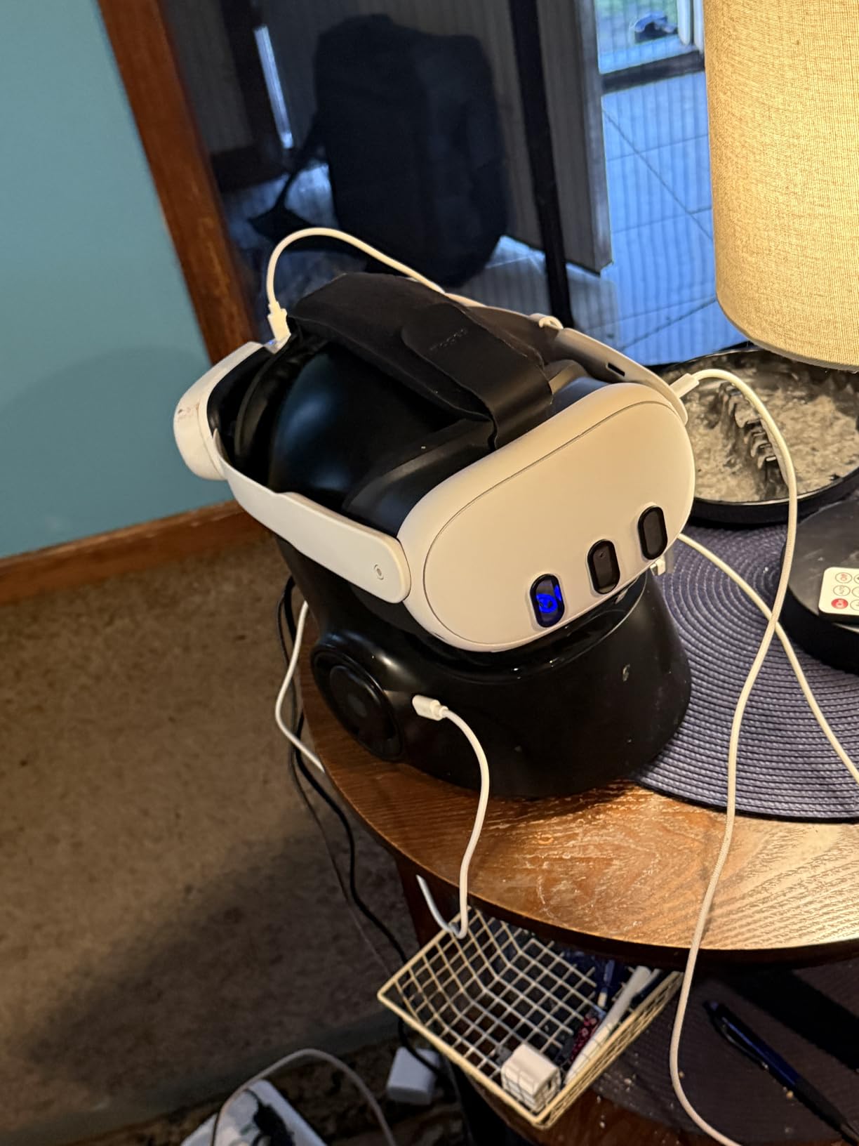 Meta Quest 3 512GB | VR Without Wires - Gorilla Tag Cardboard Monkenaut Bundle - Amazon Exclusive- Access to 100+ Games with a 3-Month Trial of Meta Horizon+ Included customer photo 2