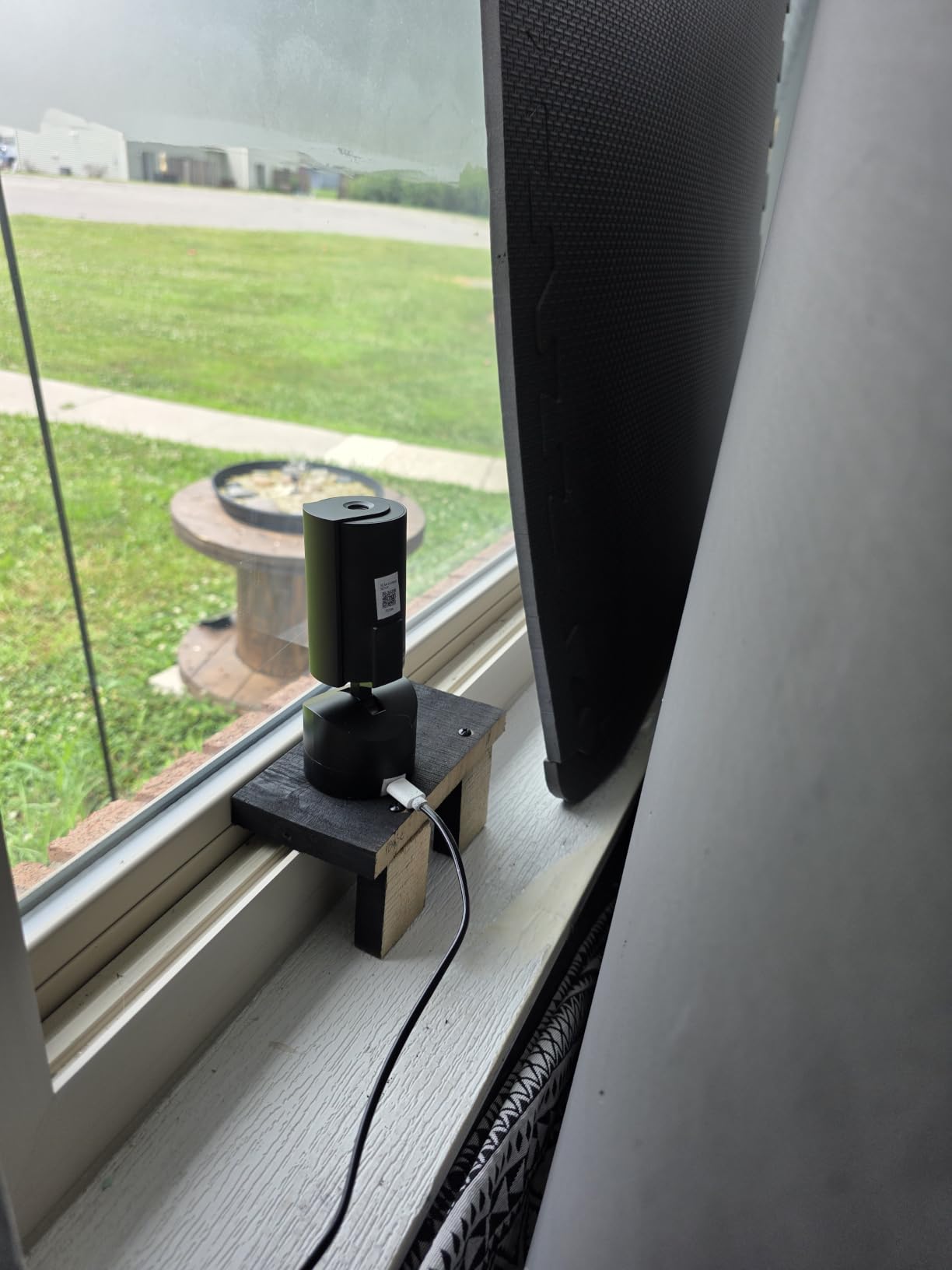 Ring Pan-Tilt Indoor Cam (newest model) - See all around your home or business with 360 deg pan coverage, HD video, plus Two-Way Talk (2024 release), White customer photo 1