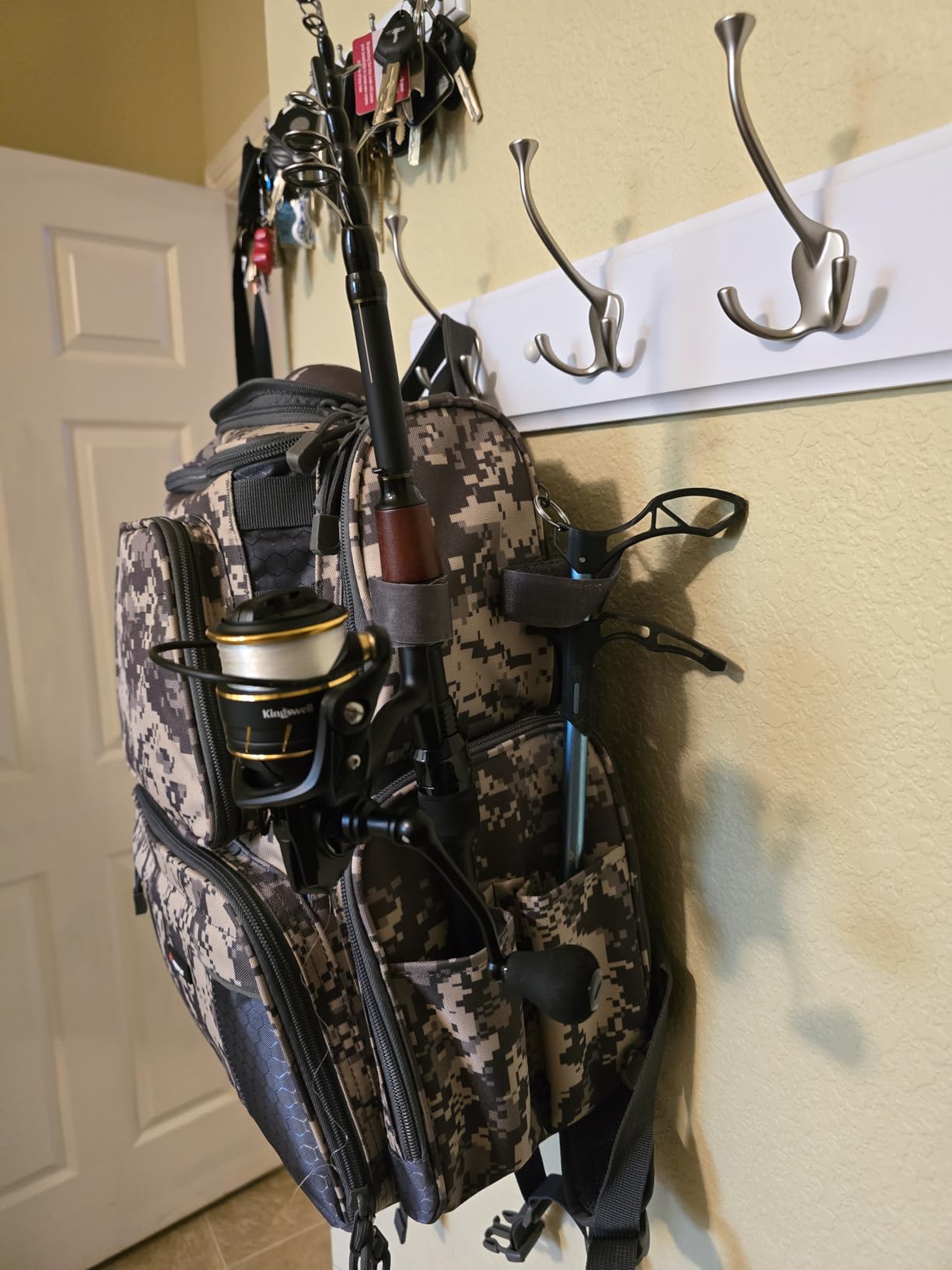 Piscifun Fishing Tackle Backpack with 2 Rod Holders, 4 Boxes & Rain Cover customer photo 2