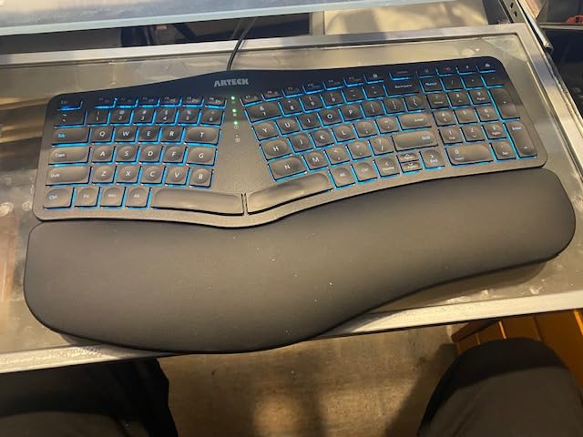Arteck Split Ergonomic Keyboard with Palm Rest, USB Wired Backlit Keyboard customer photo 1