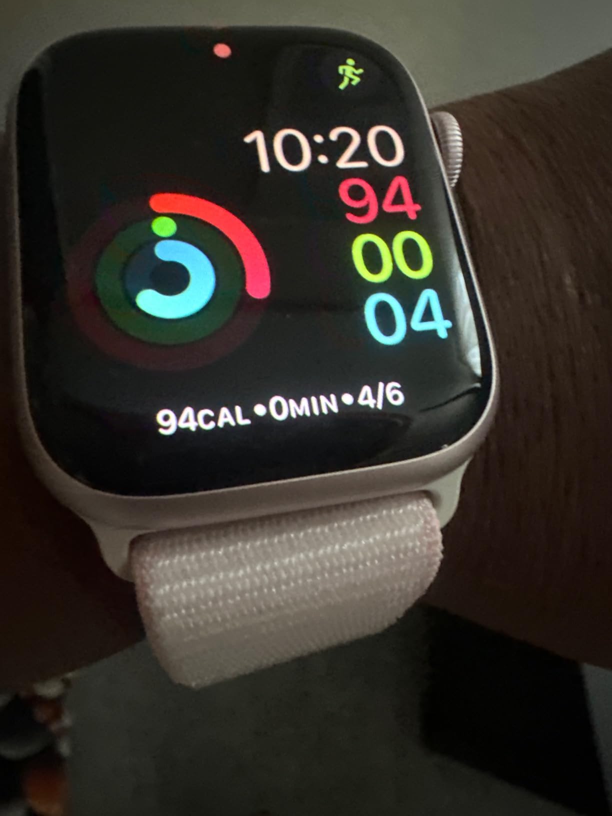 Apple Watch Series 9 [GPS 45mm] Smartwatch with Pink Aluminum Case with Pink Sport Loop customer photo 1
