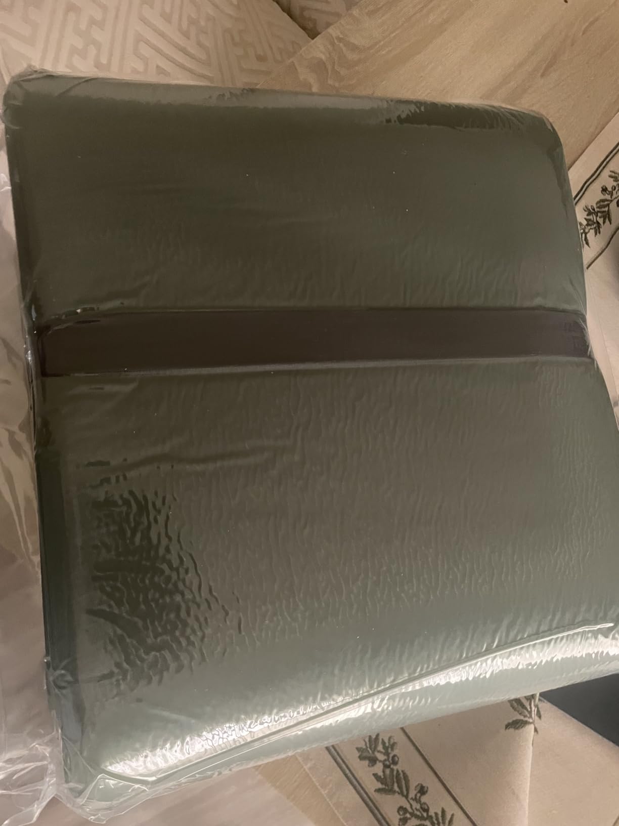 Elegear CumbreX Self Inflating Sleeping Pad with Pillow 3.15