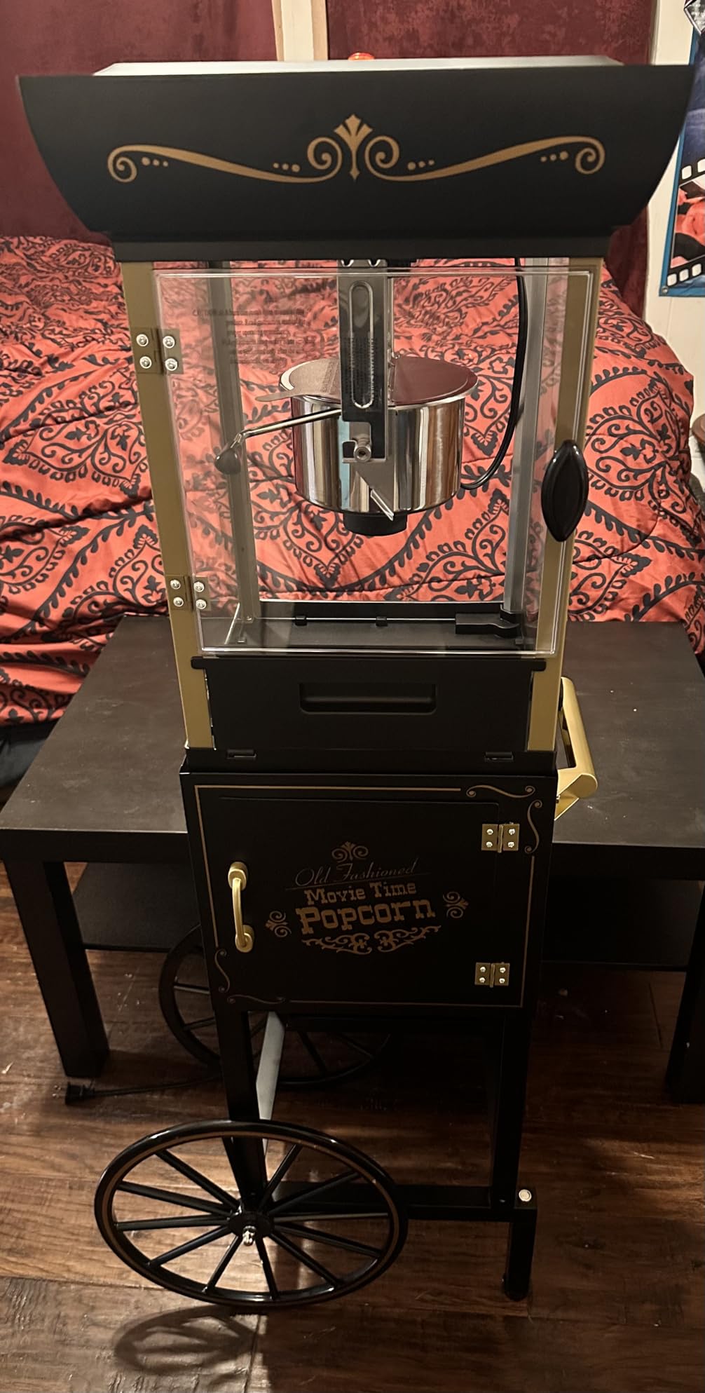Nostalgia Popcorn Maker Machine - Vintage Theater Style Popcorn Cart With 2.5oz Stainless Steel Kettle, Makes Up To 10 Cups Easily - Bring Home the Fun with Theater Style Popcorn Machine-Black customer photo 1