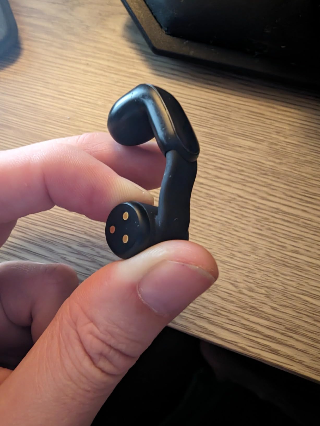 Bose Ultra Open Earbuds - Bluetooth Open Ear Earbuds with OpenAudio for Awareness, Clip-On Design for Comfort, Water Resistant, Up to 48 Hrs of Playtime, Black customer photo 1