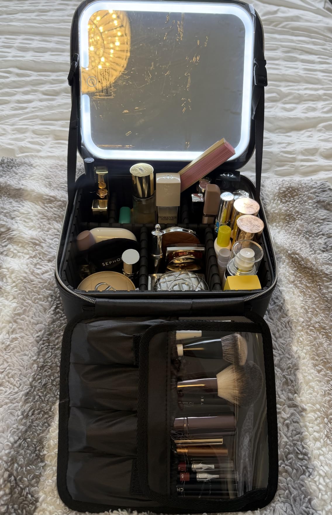 Relavel Travel Makeup Bag With LED Mirror, Cosmetic Train Case with Light up Mirror, Portable Makeup Artist Organizer Bag with Adjustable Dividers, Makeup Brush Holder Storage, Black customer photo 1