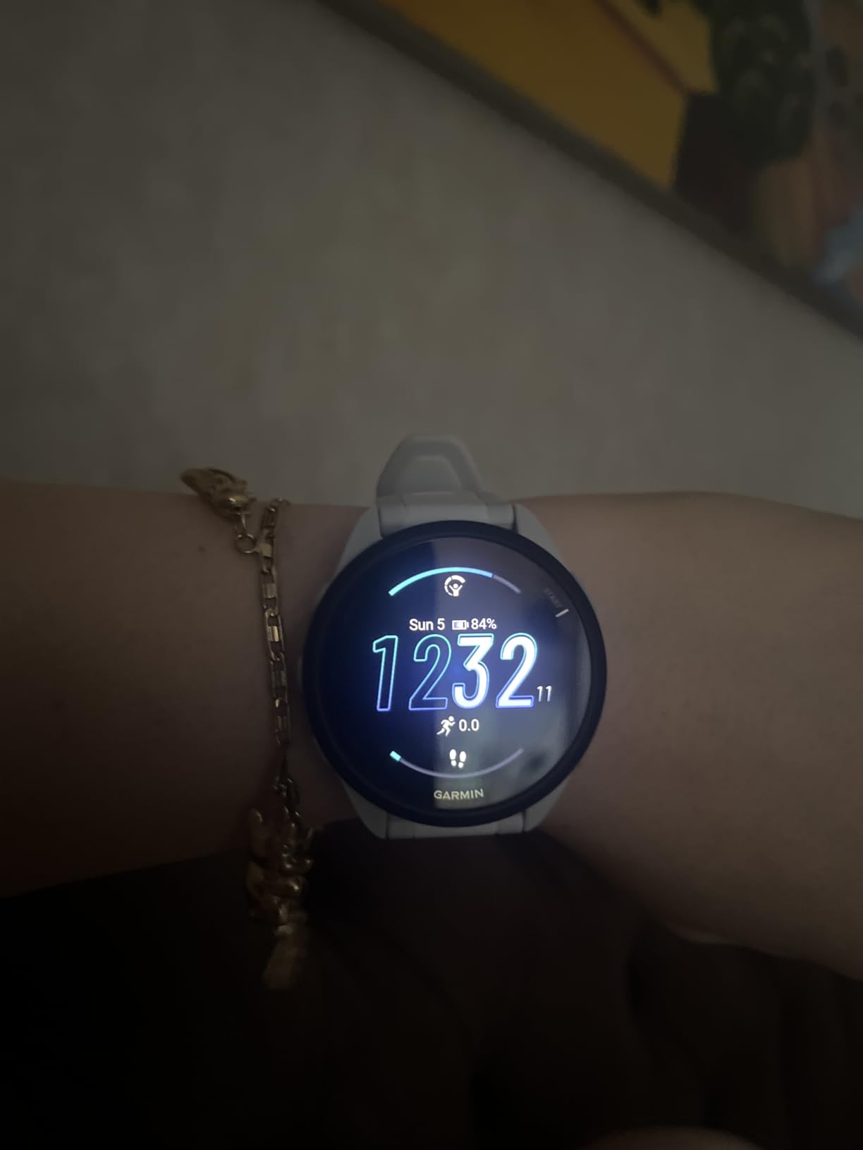 Garmin Forerunner 165, Running Smartwatch, 43mm, Whitestone customer photo 2