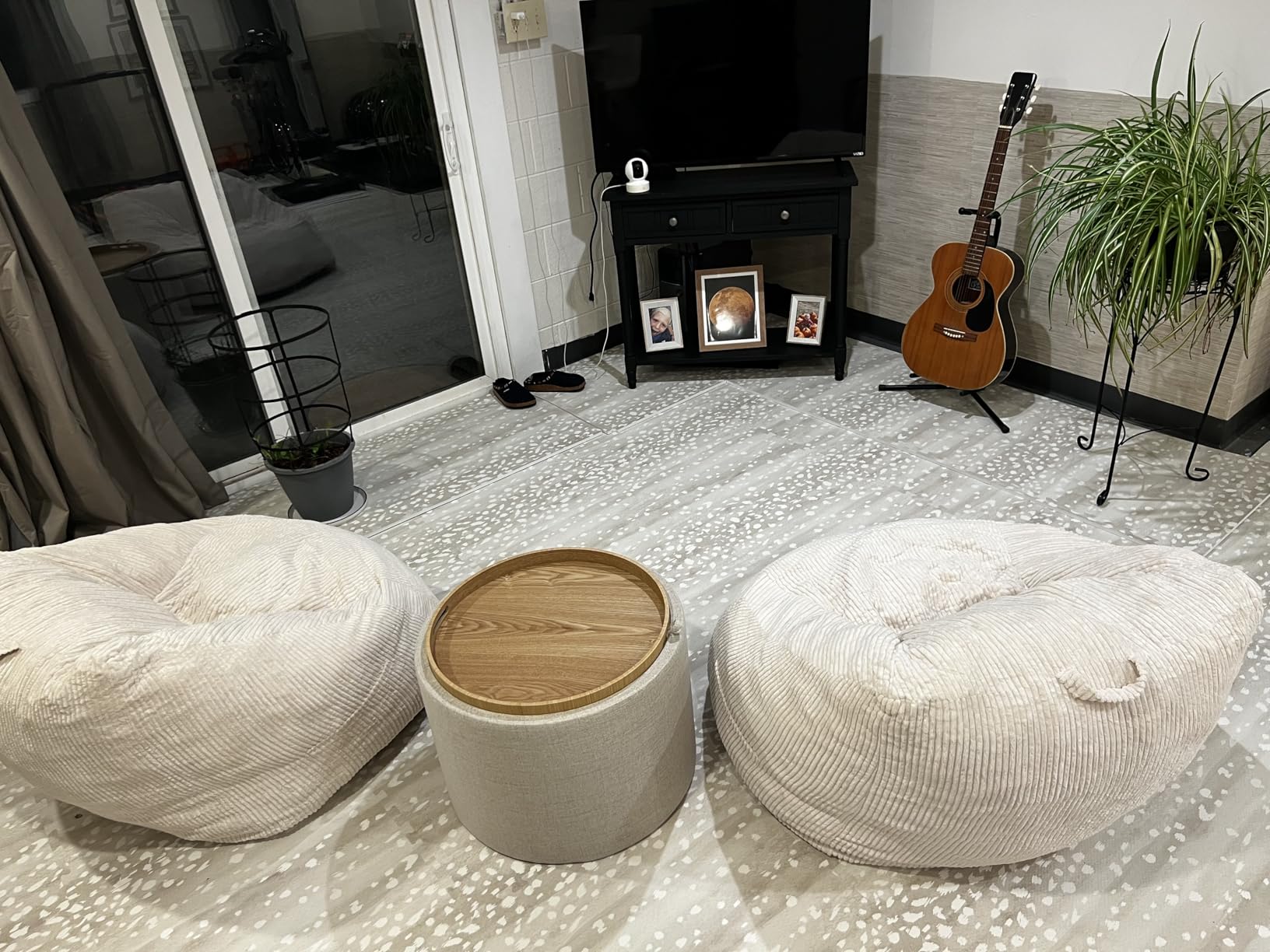 HOMCOM Round Storage Ottoman with Flip Top Tray, Footstool, Light Gray | Upholstered Fabric, Small Coffee Table, Hidden Compartment, Accent Vanity Stool, Living Room customer photo 2
