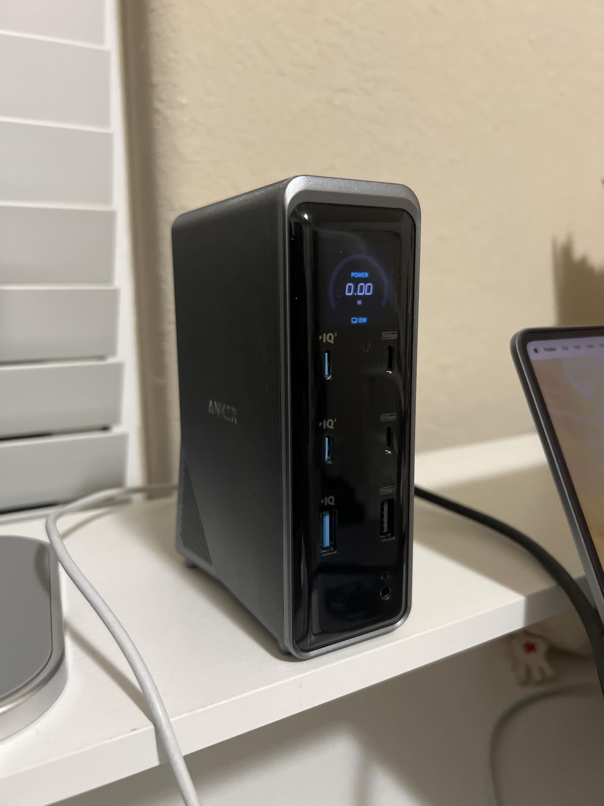 Anker Prime Docking Station, 14-in-1 Laptop Docking Station Dual Monitor | Dual 4K HDMI, 160W Max Output, 10Gbps Data Transfer, Smart Interface, Audio and Ethernet Ports for Dell, HP, Lenovo and More customer photo 1