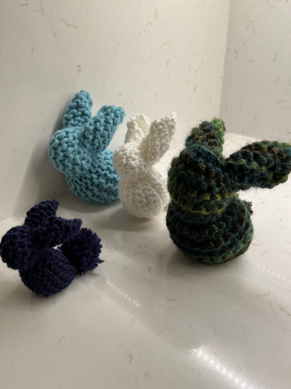 Complete Knitting Kit for Beginners - Learn to Knit Kit with Knitting Accessories Like Thick Beginner Yarn, Bamboo Needles for Beginners & More - Includes Video Tutorials & Written Guide customer photo 2