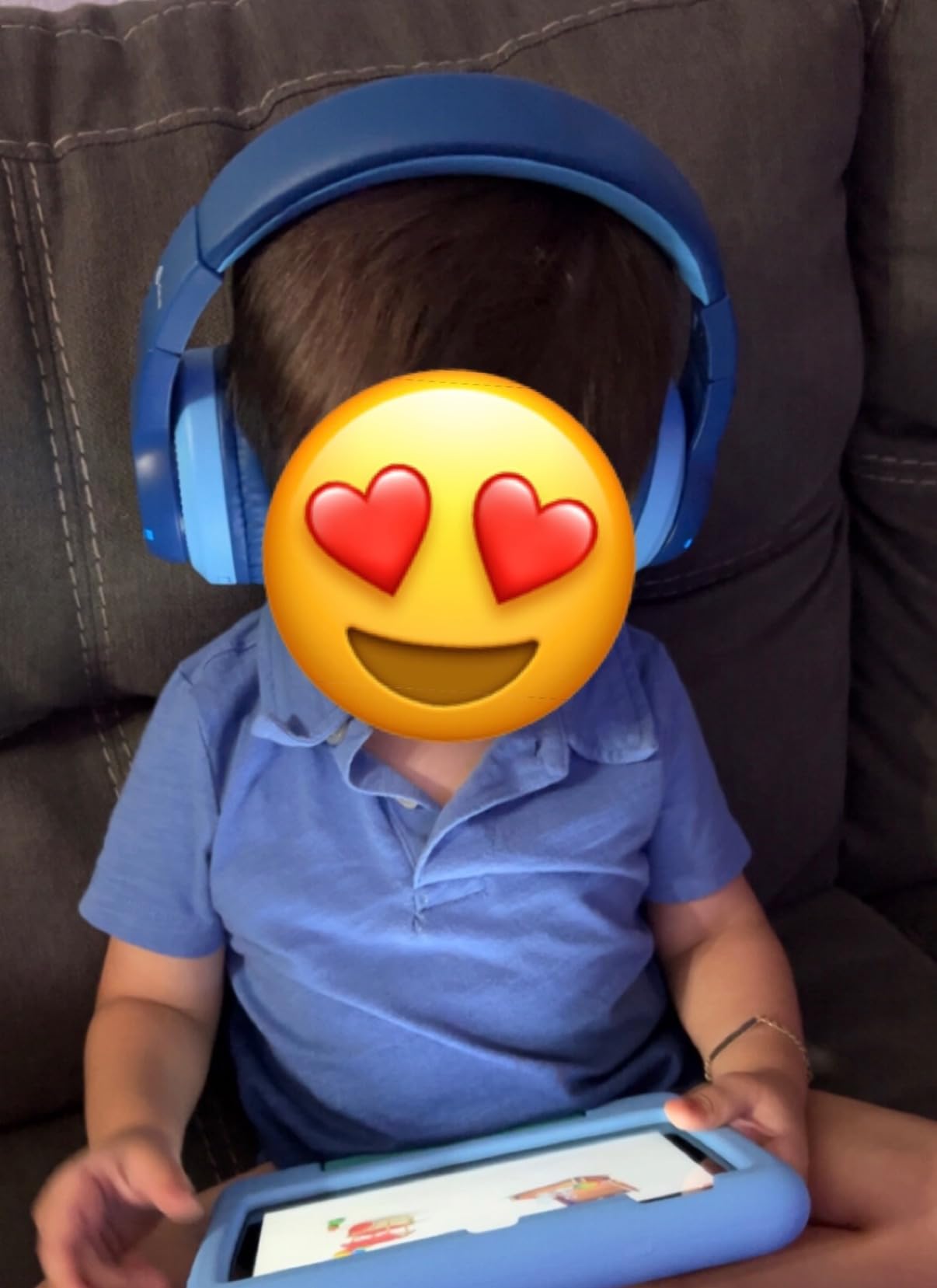 iClever BTH20 Active Noise Cancelling Headphones for Kids Toddler Travel | SafeSound Tech3.1, 60H Play Time, USB C AUX Cable, Award-Winning Kids Bluetooth Wireless Headphones for Boys/Girls/Autism customer photo 1