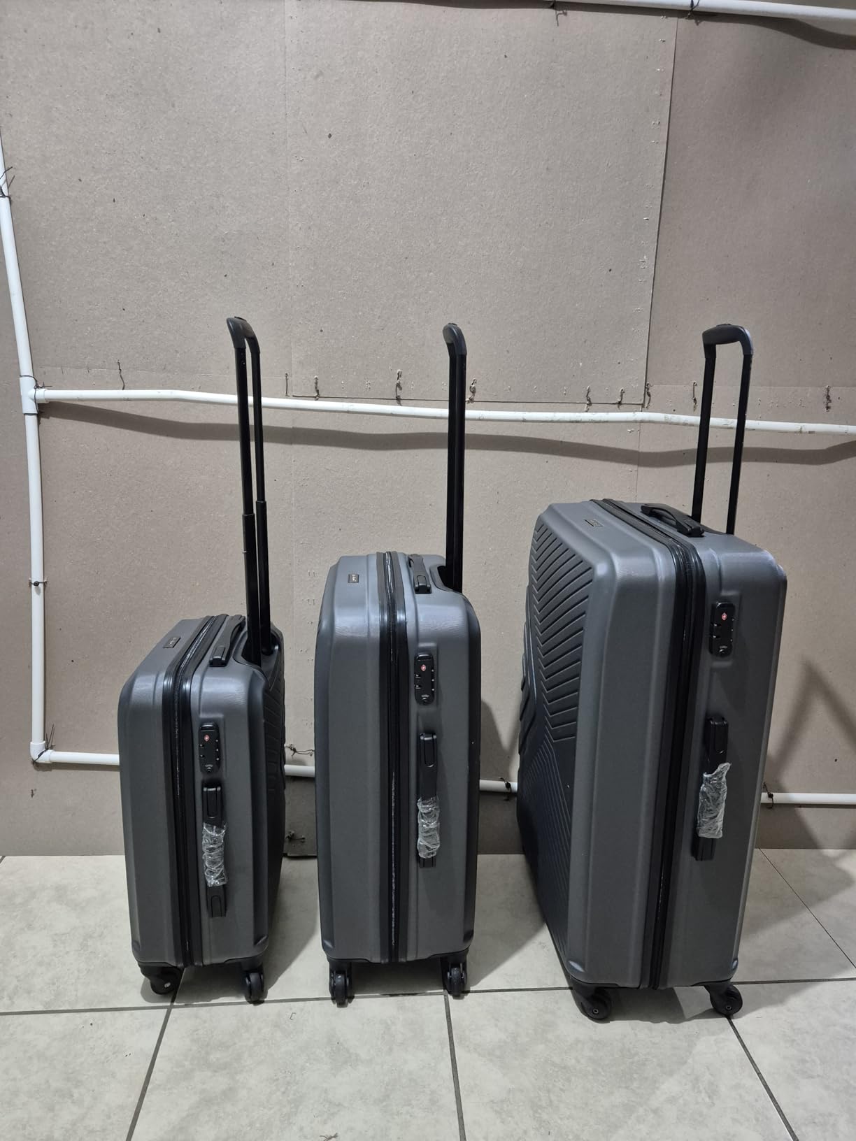 Travelhouse 4-Piece Softside Luggage Set with Spinner Wheels customer photo 1