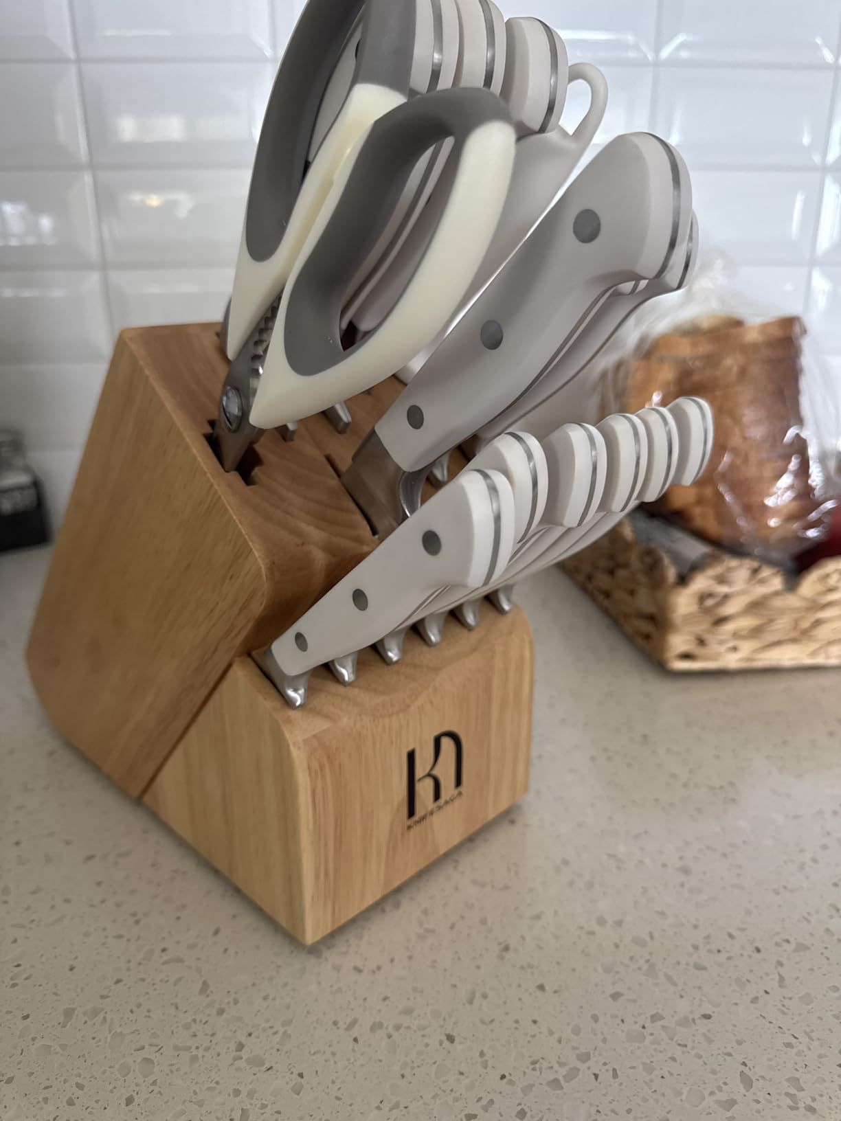 KnifeSaga Japanese Knife Set with Sharpener, Premium, Razor Sharp, 15 Pcs | Innovative Steel, High Carbon Stainless, Enduring Sharpness, Ergonomic Handle, Quality Acacia Wood Block, Full-tang, Gift Box customer photo 2