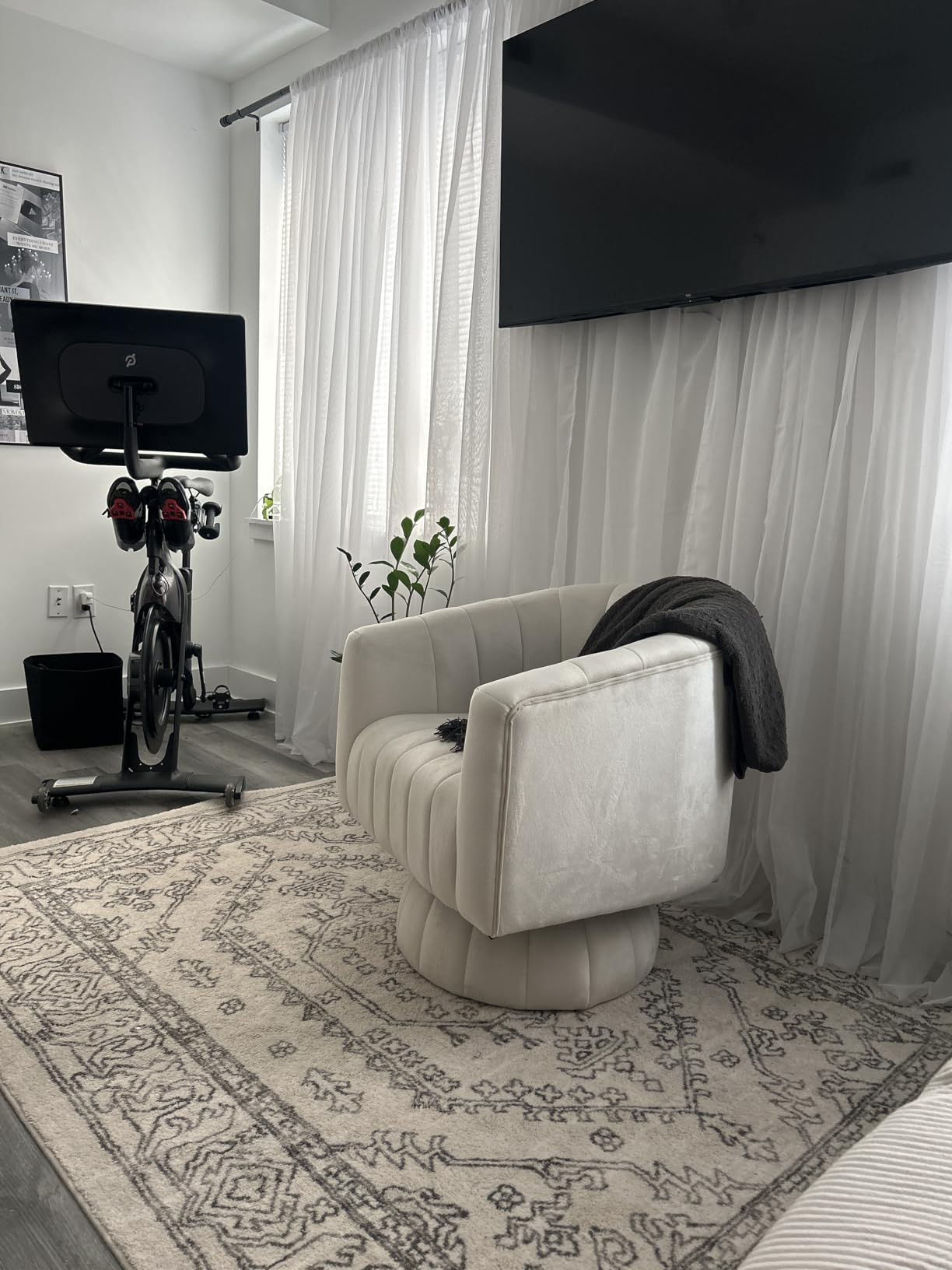 Kromax Swivel Accent Chair, Modern 360 Degree Swivel Barrel Chair, Beige customer photo 1