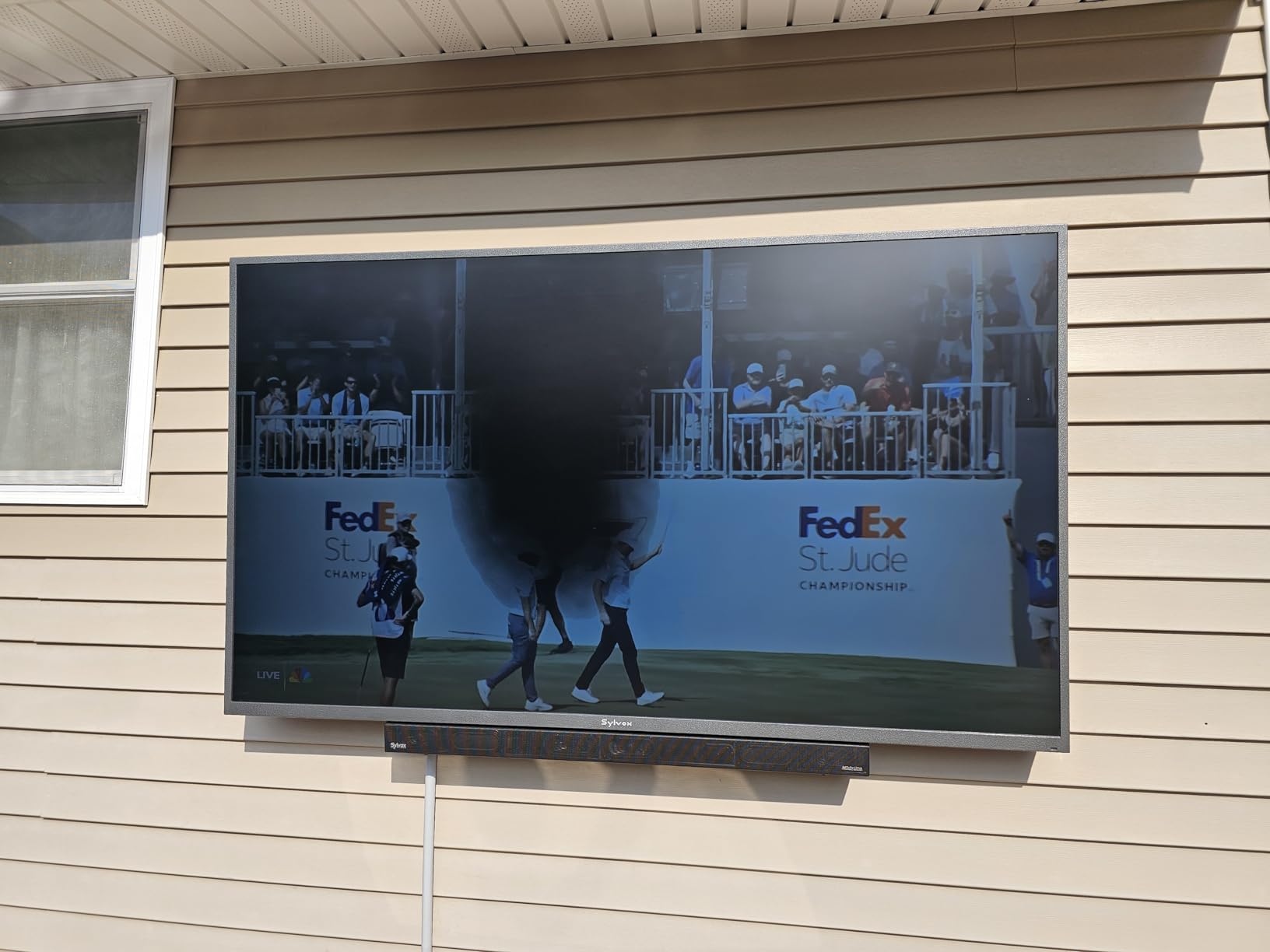 SYLVOX Outdoor TV, 75 inch 2000 nits Full Sun Outdoor TVs, Weatherproof TV | 4K Smart, IP56 Waterproof, Sunlight Readable, Support Dolby Vision Atmos, for Poolside Backyard Business (Pool Pro 3.0 /2026) customer photo 1