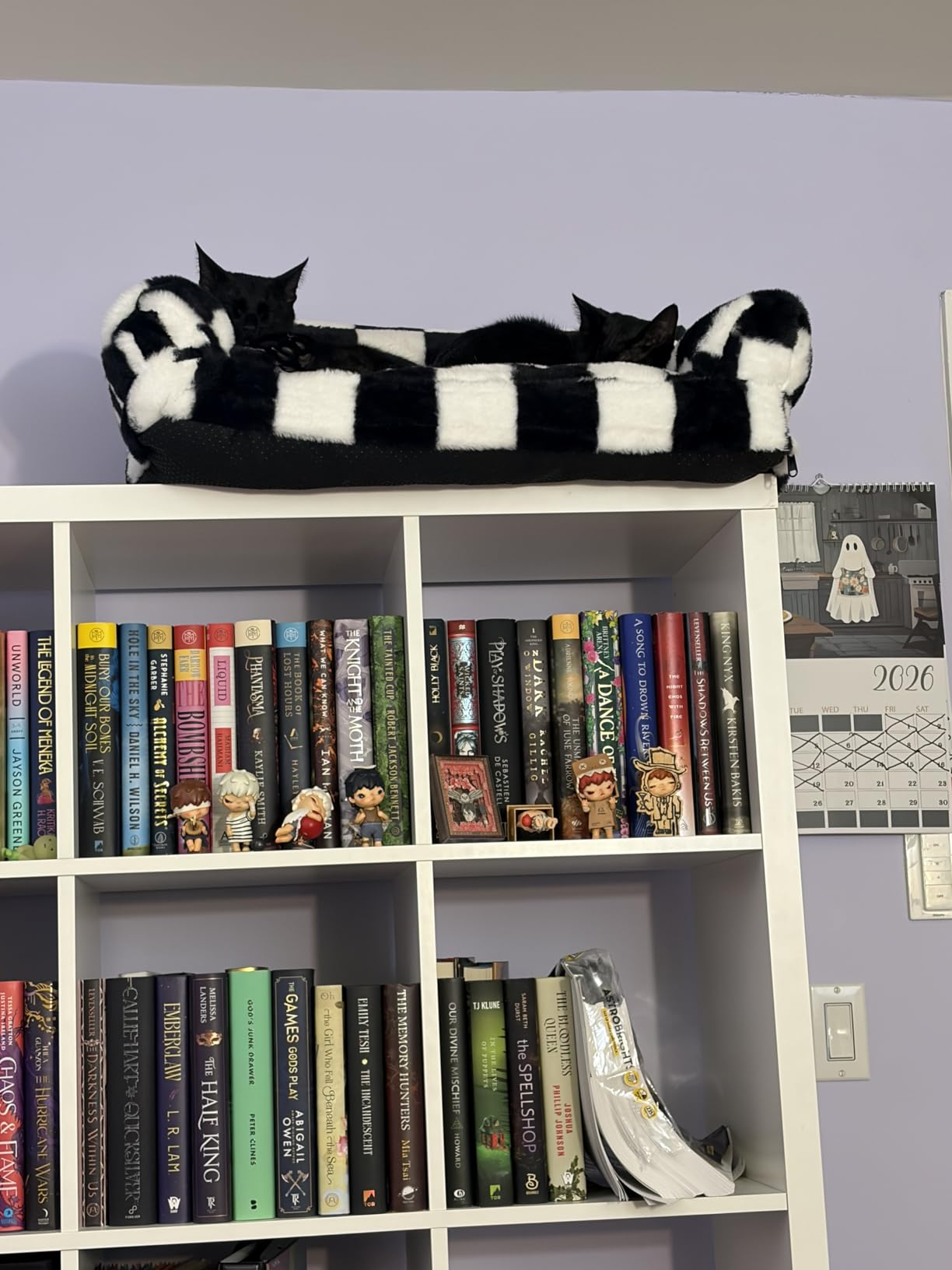 BFPETHOME Cat Couch & Dog Couch Bed, Pet Sofa for Small Pet, Cute Cat Sofa, Checkered Dog Bed with Washable Cover (Black&White) customer photo 2